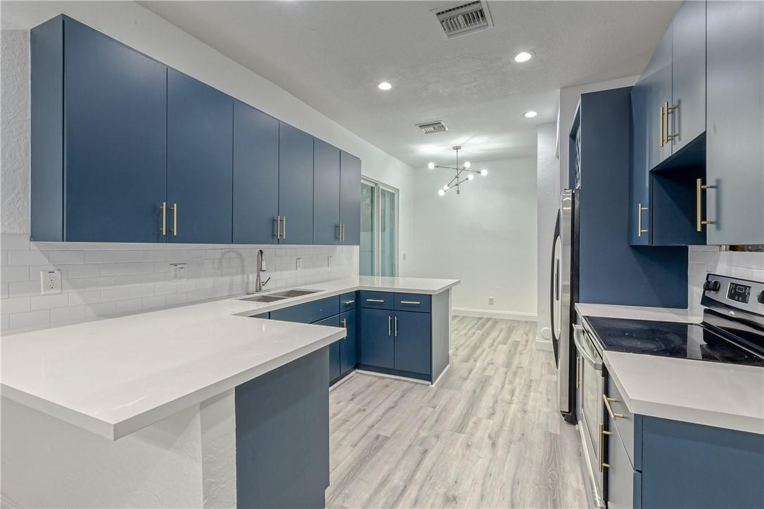 500 SW 4th, Fort Lauderdale FL 33315