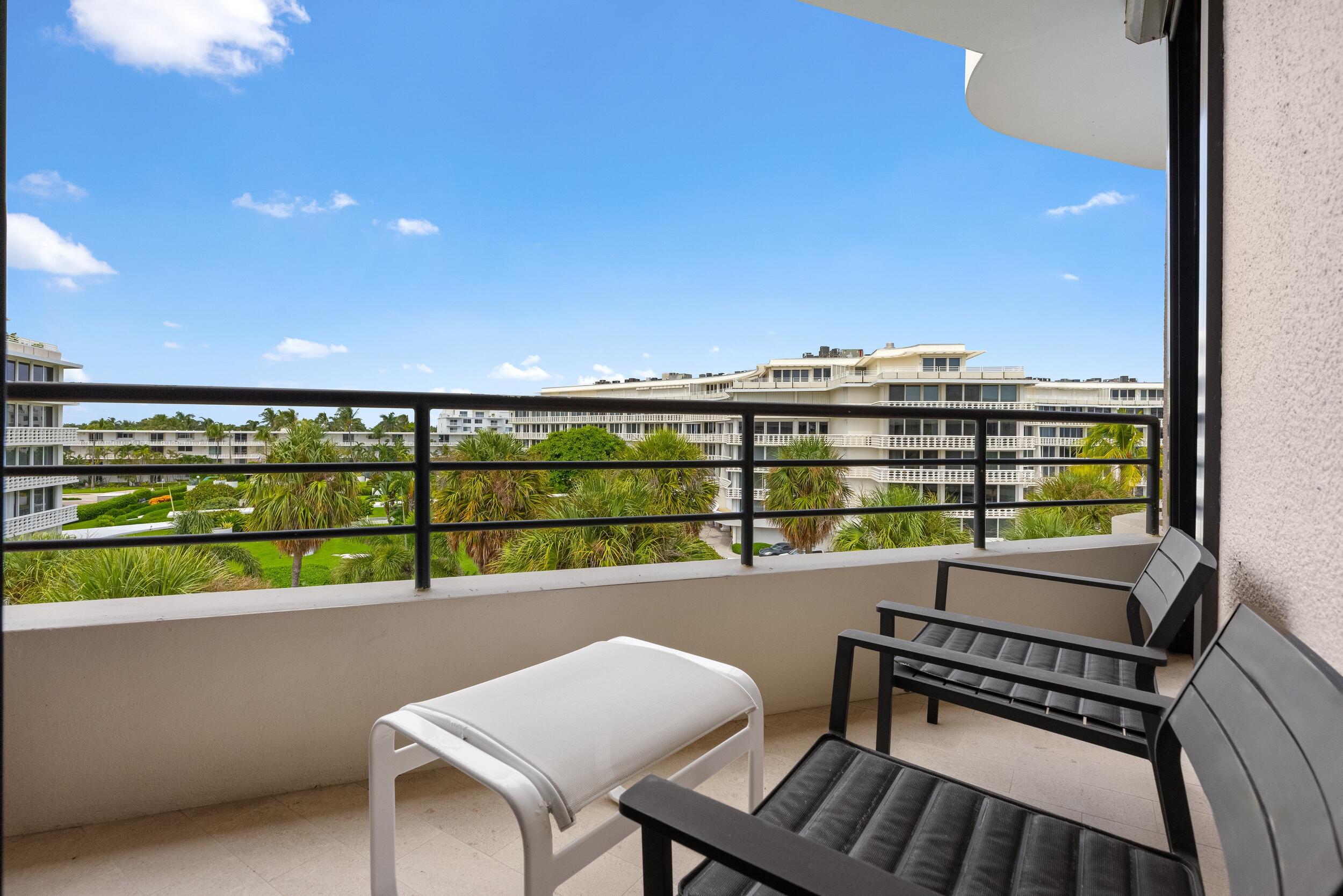 120 Sunset #W 4 A, Palm Beach FL 33480