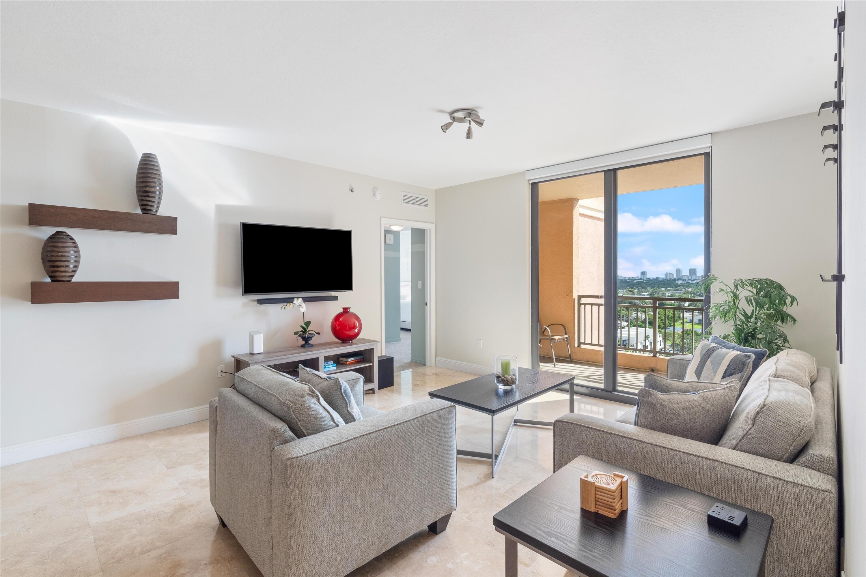 110 N FEDERAL #1214, Fort Lauderdale FL 33301