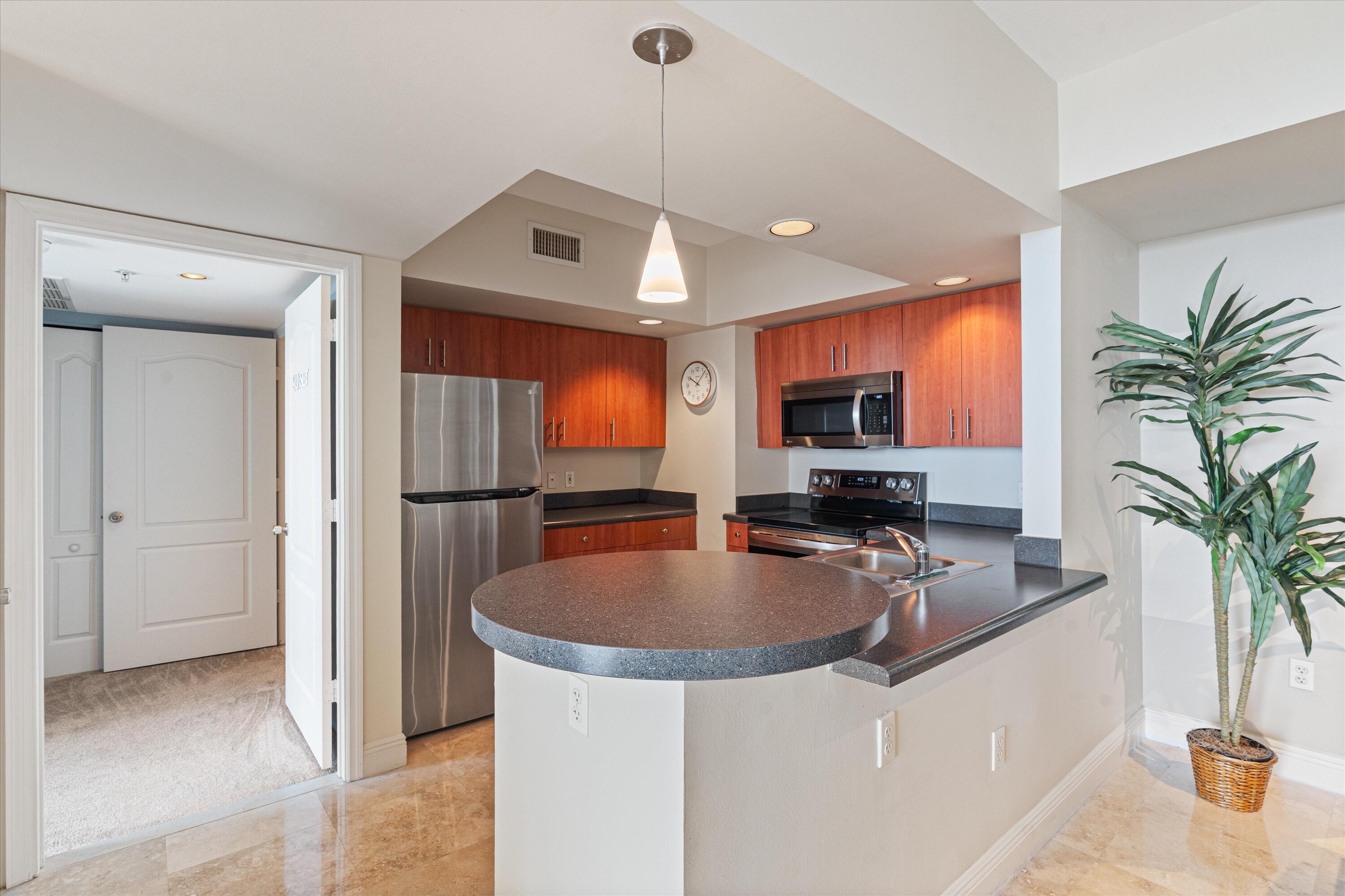110 N FEDERAL #1214, Fort Lauderdale FL 33301