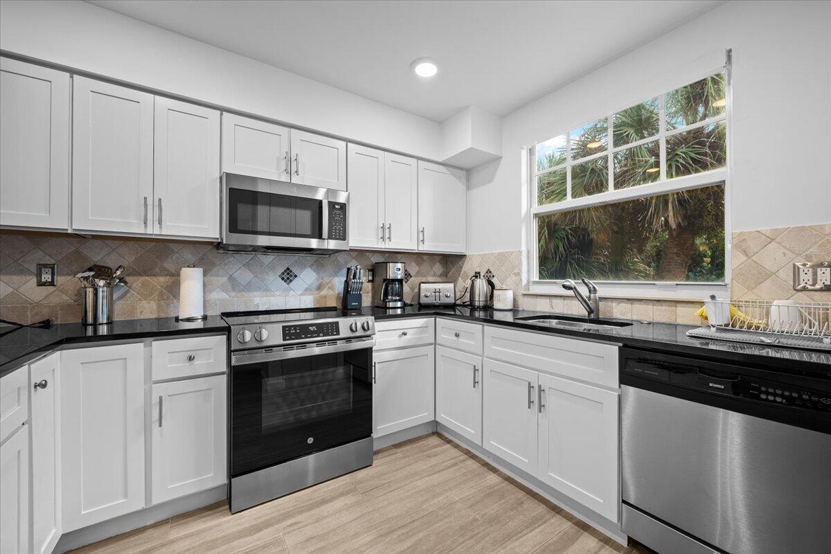105 MAINSAIL, Jupiter FL 33477