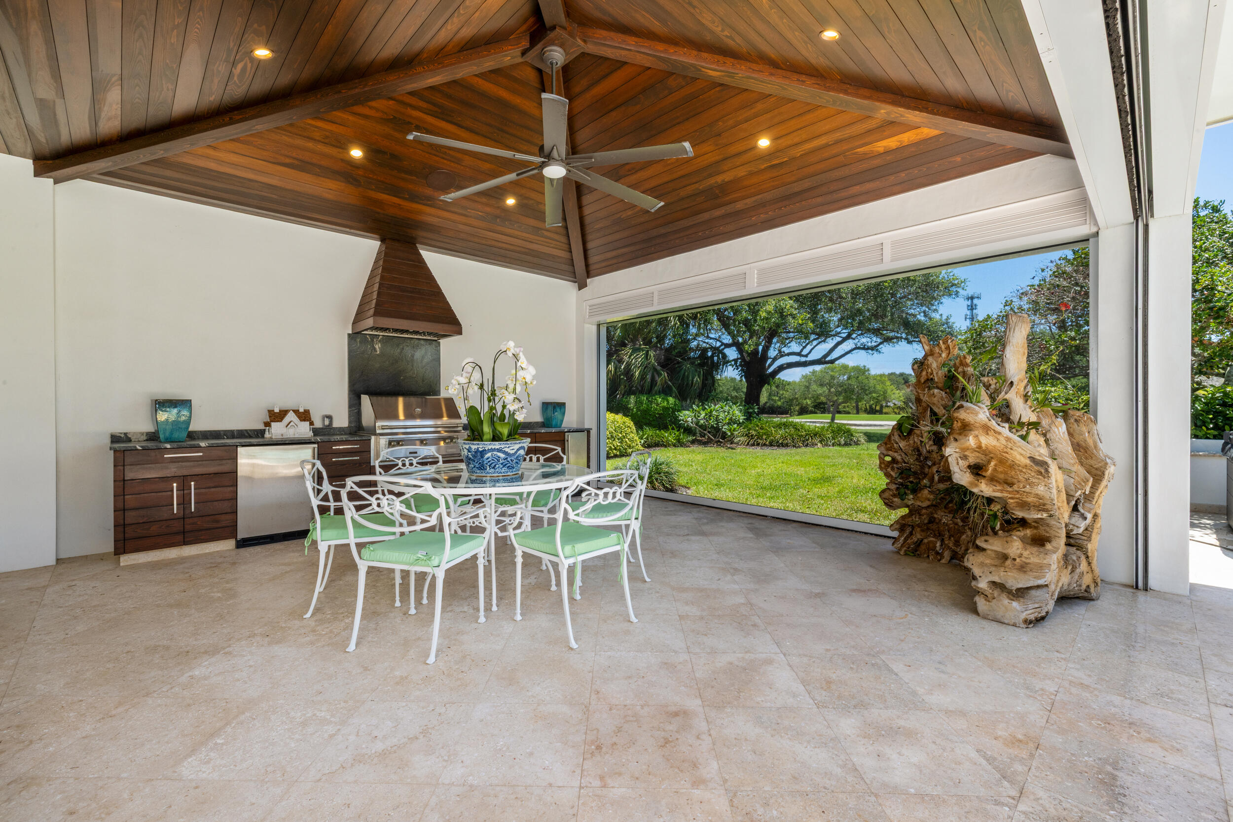 17965 SE VILLAGE, Tequesta FL 33469
