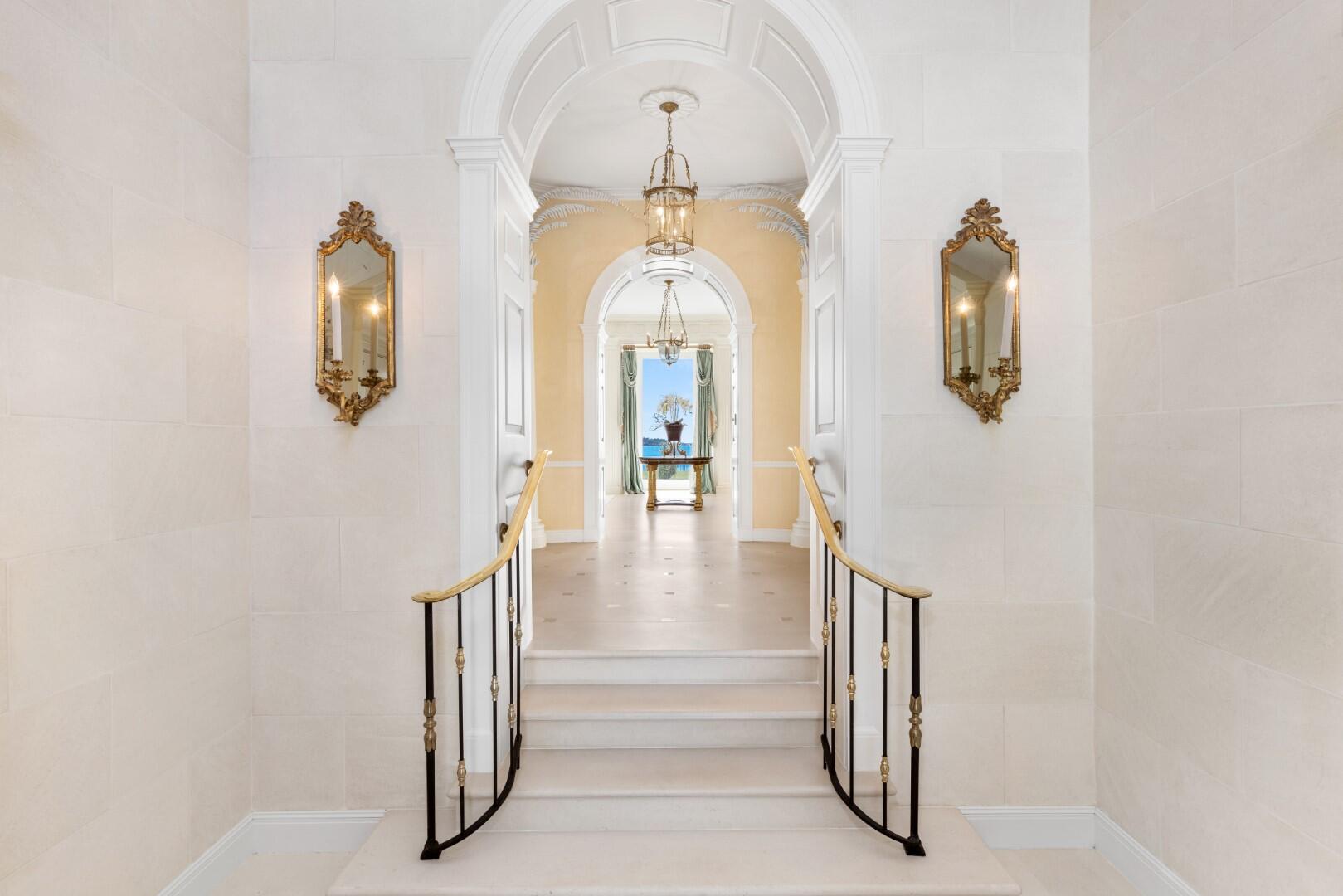 320 El Vedado, Palm Beach FL 33480
