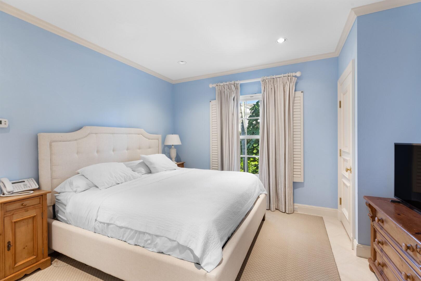 320 El Vedado, Palm Beach FL 33480