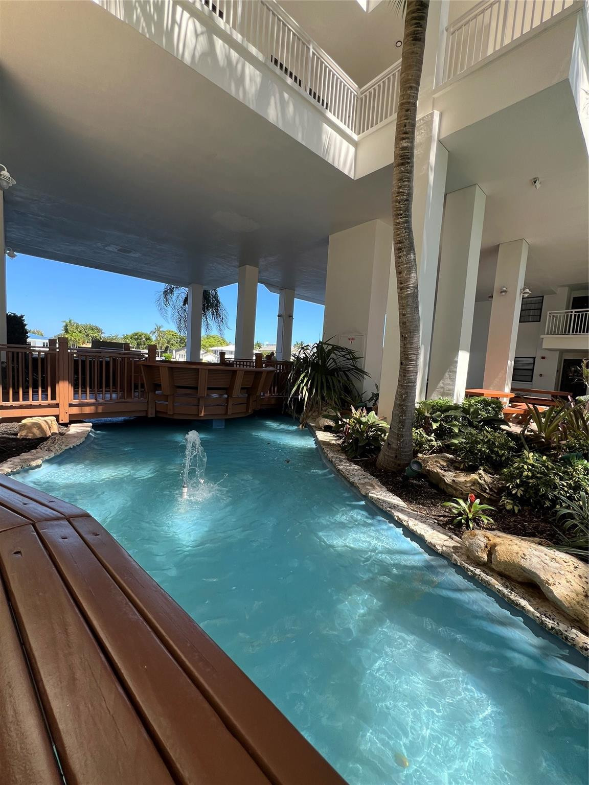 3100 NE 48th #805, Fort Lauderdale FL 33308