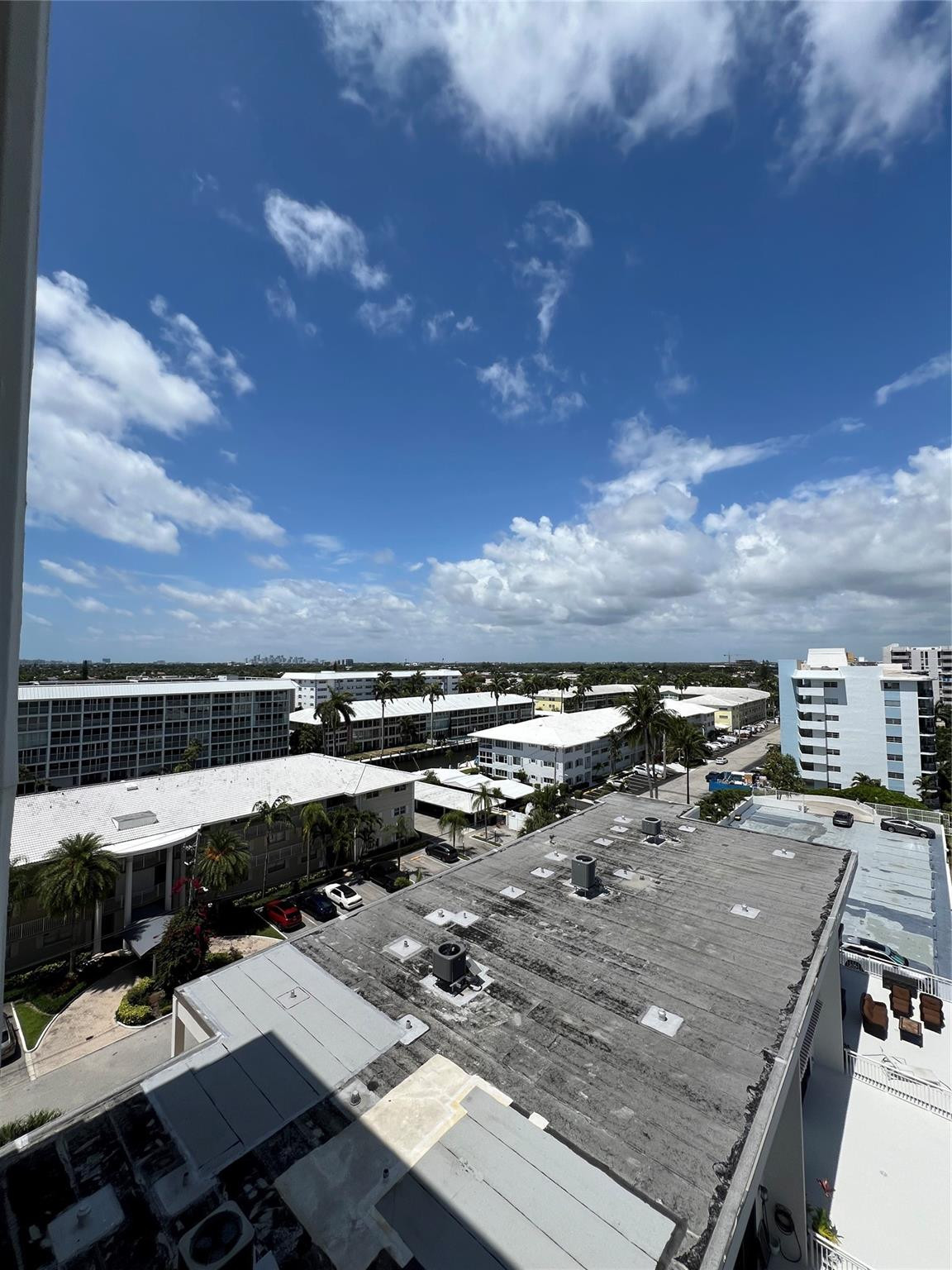 3100 NE 48th #805, Fort Lauderdale FL 33308