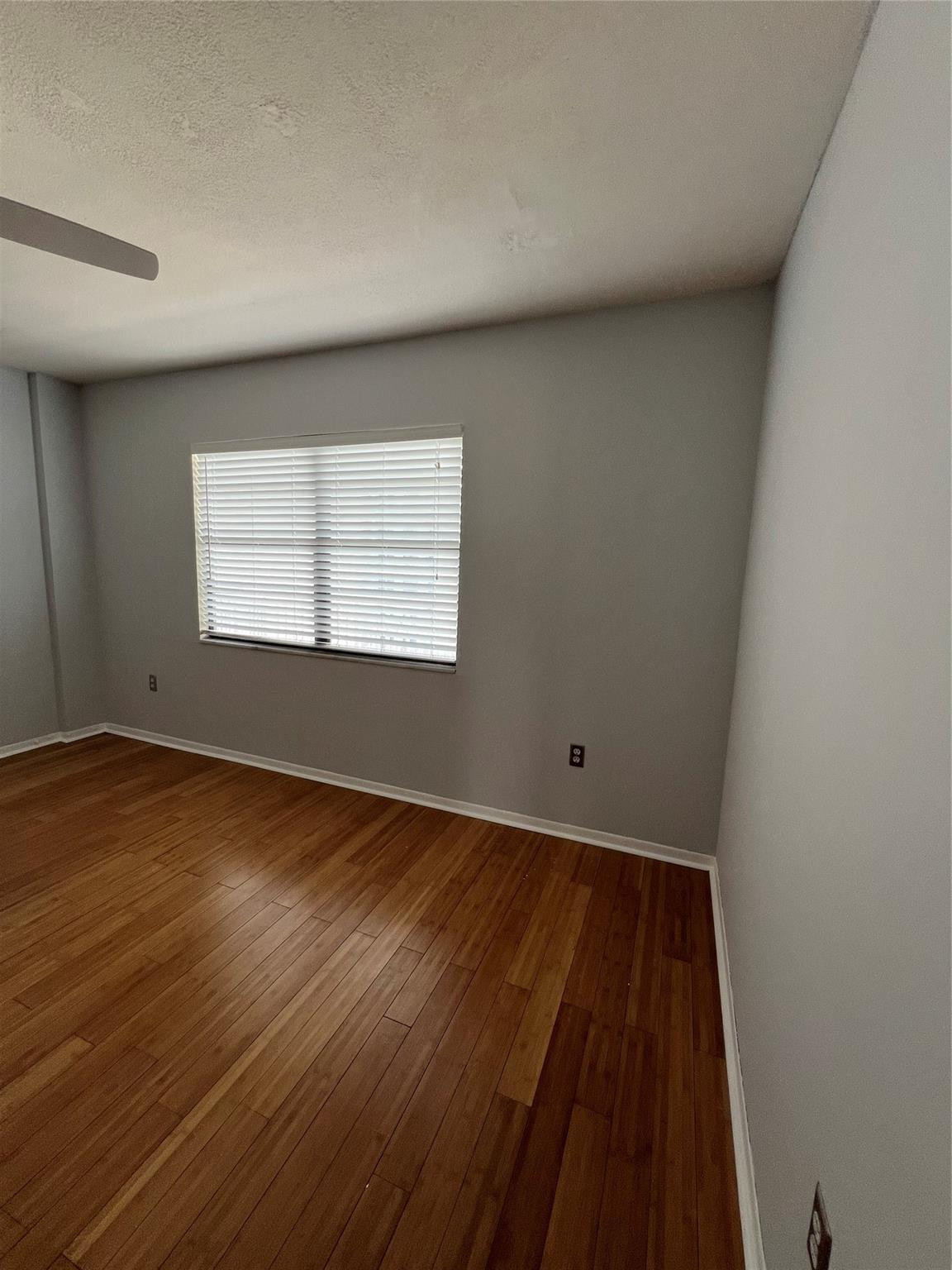 3100 NE 48th #805, Fort Lauderdale FL 33308