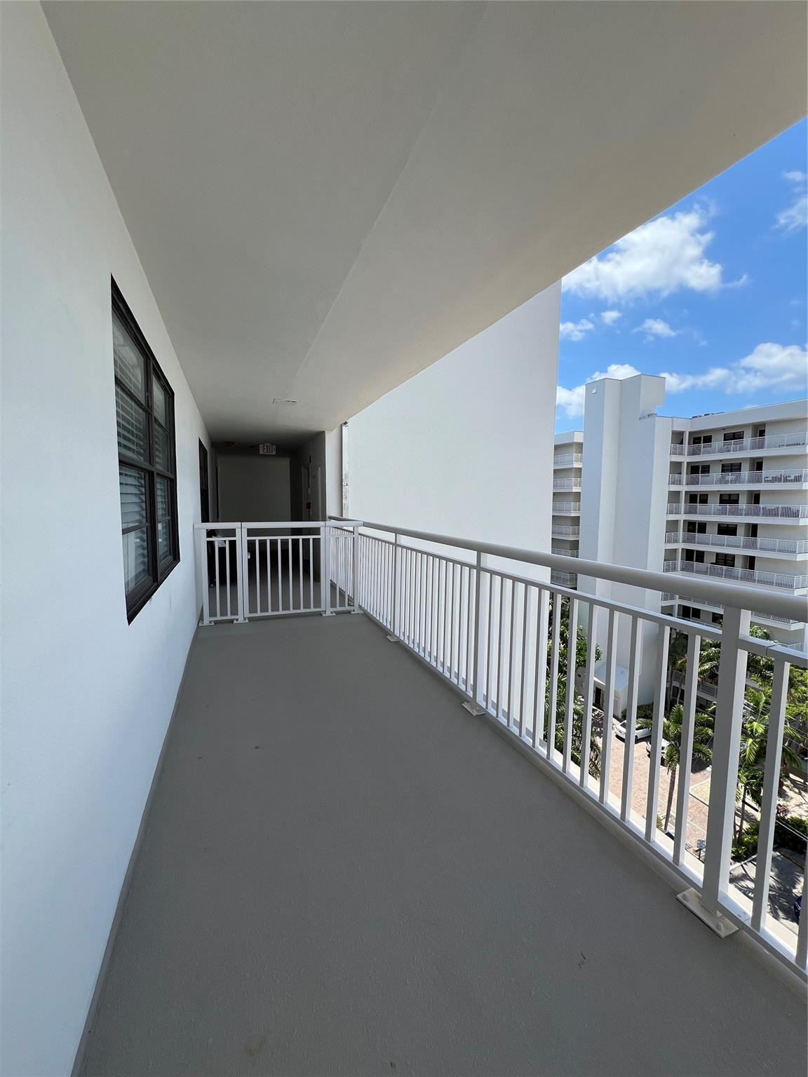 3100 NE 48th #805, Fort Lauderdale FL 33308