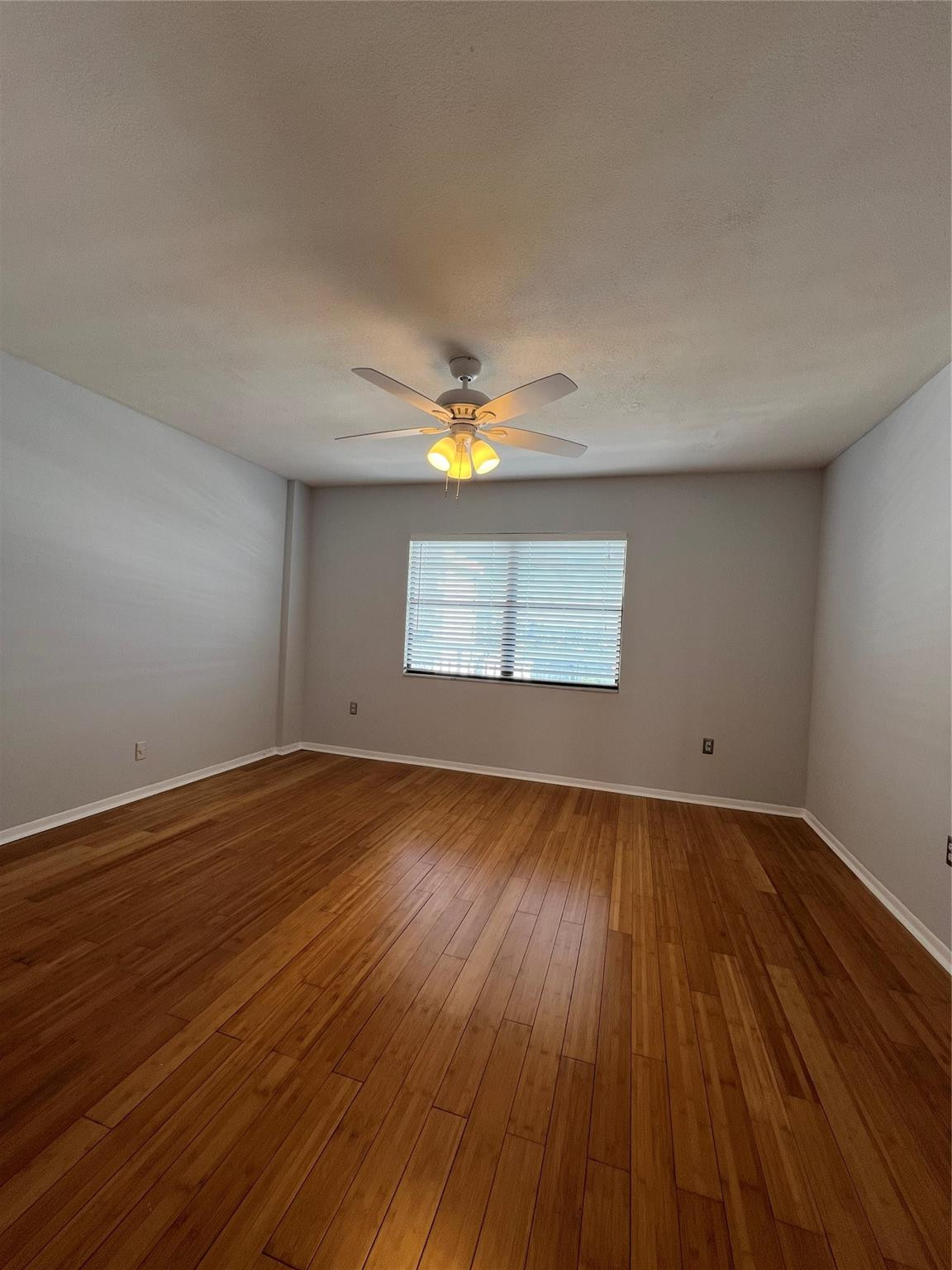3100 NE 48th #805, Fort Lauderdale FL 33308