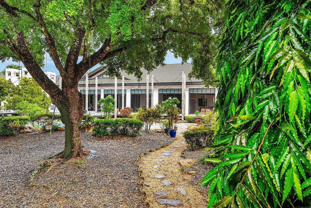 8549 SURREY, Boca Raton FL 33496