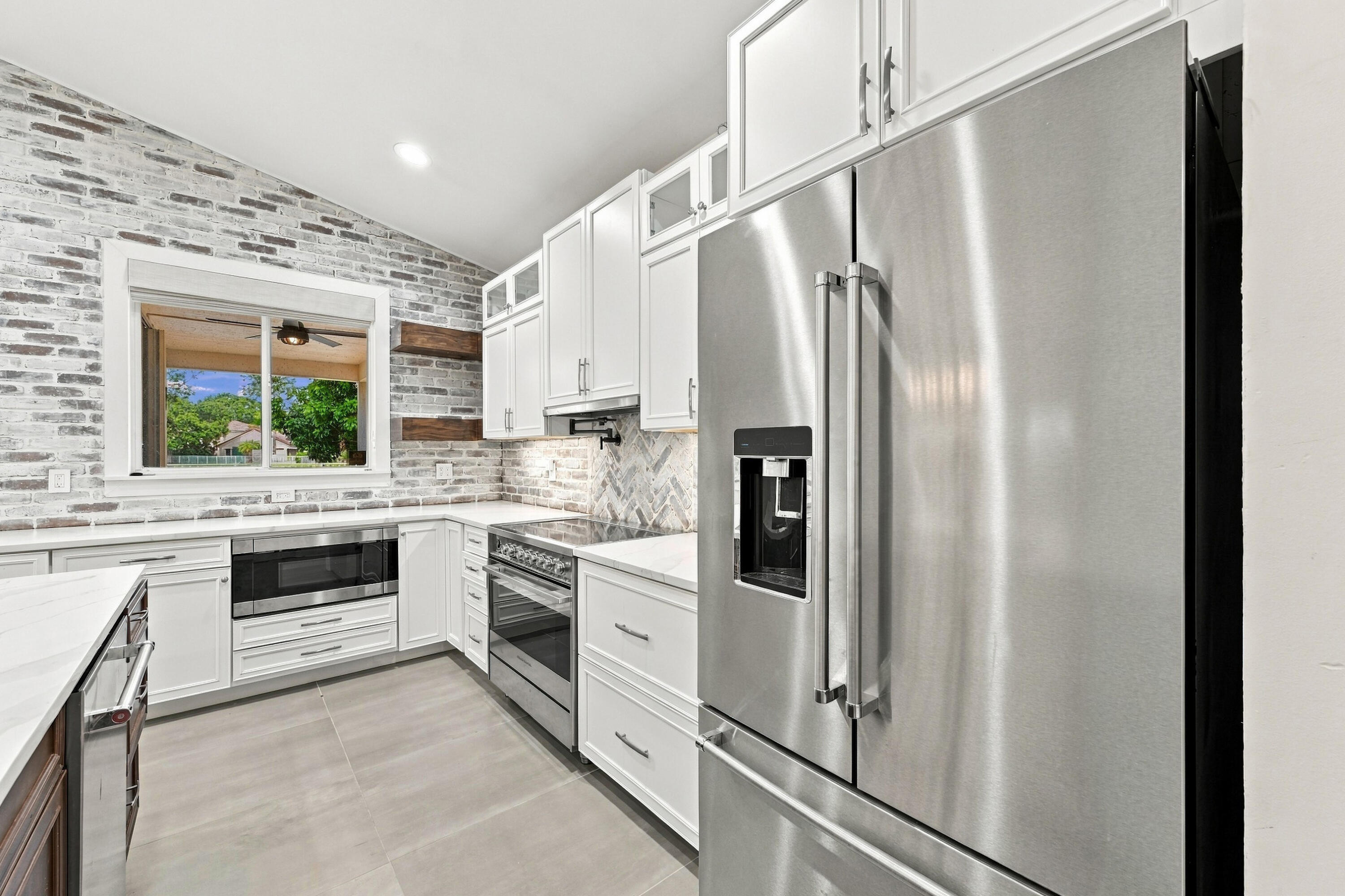 7505 NW 65TH, Parkland FL 33067
