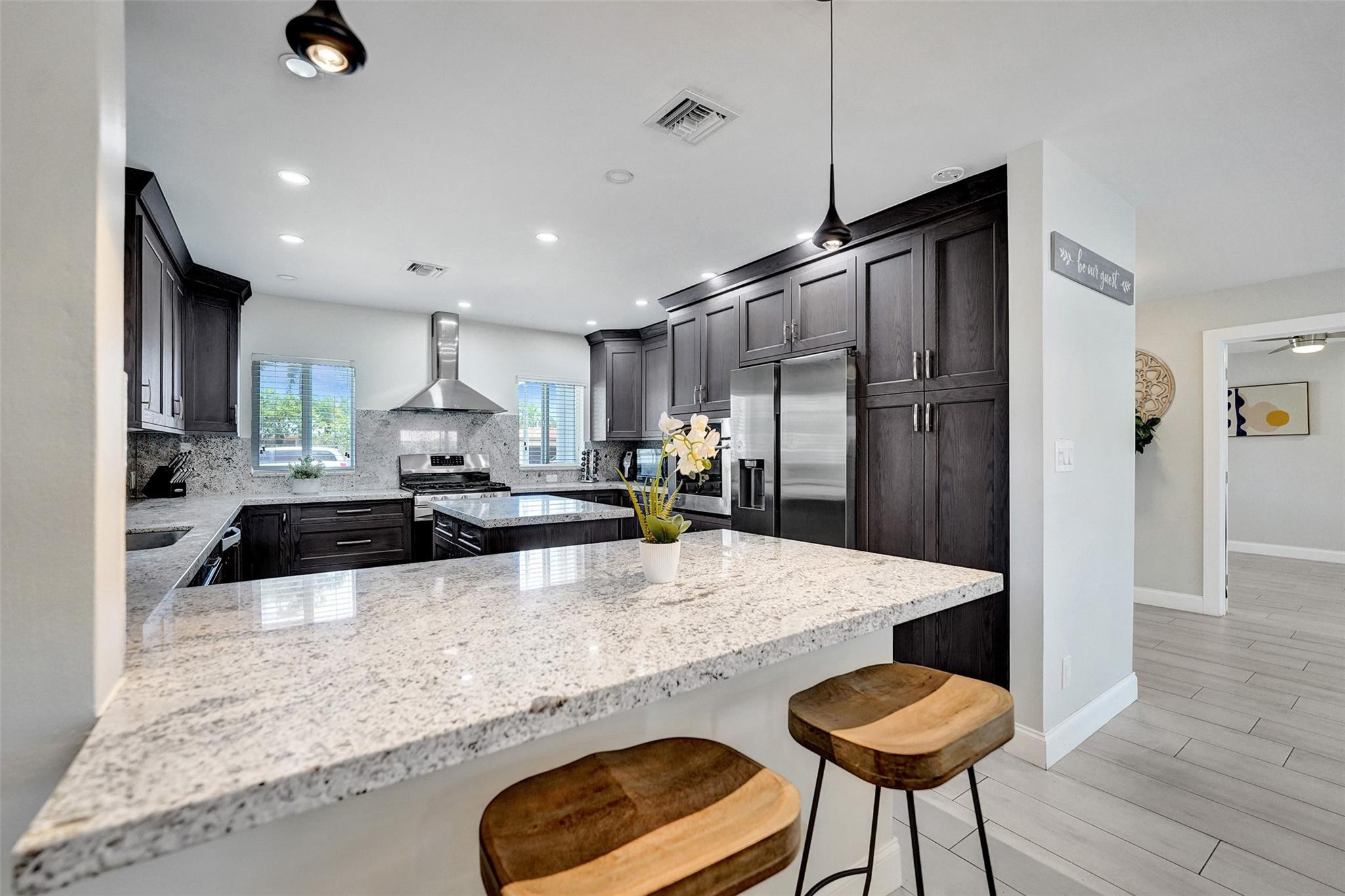 2256 SE 10TH, Pompano Beach FL 33062