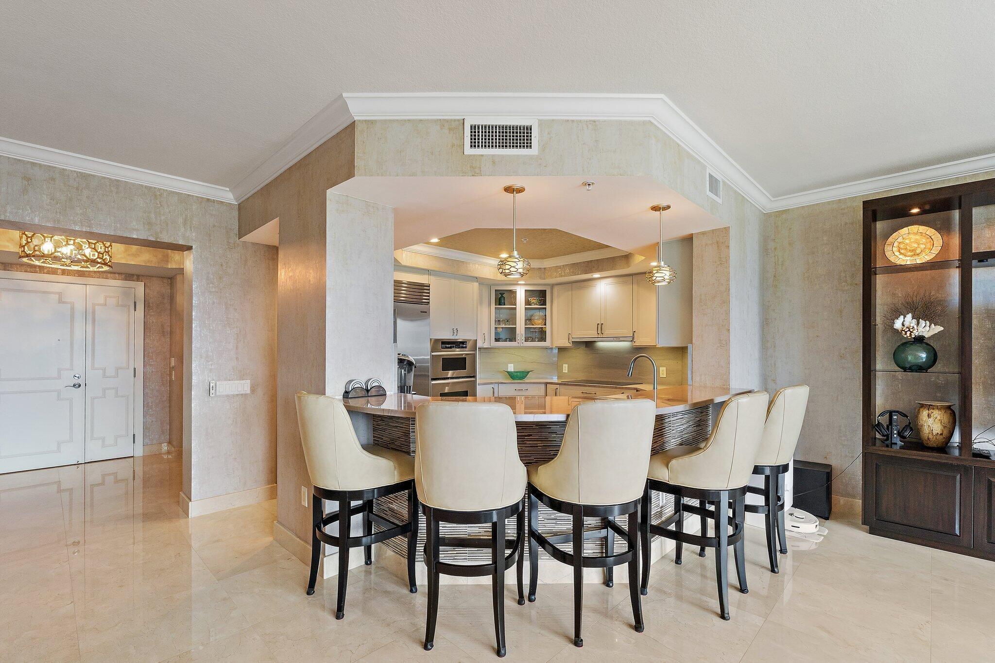 3620 Gardens #1602b, Palm Beach Gardens FL 33410