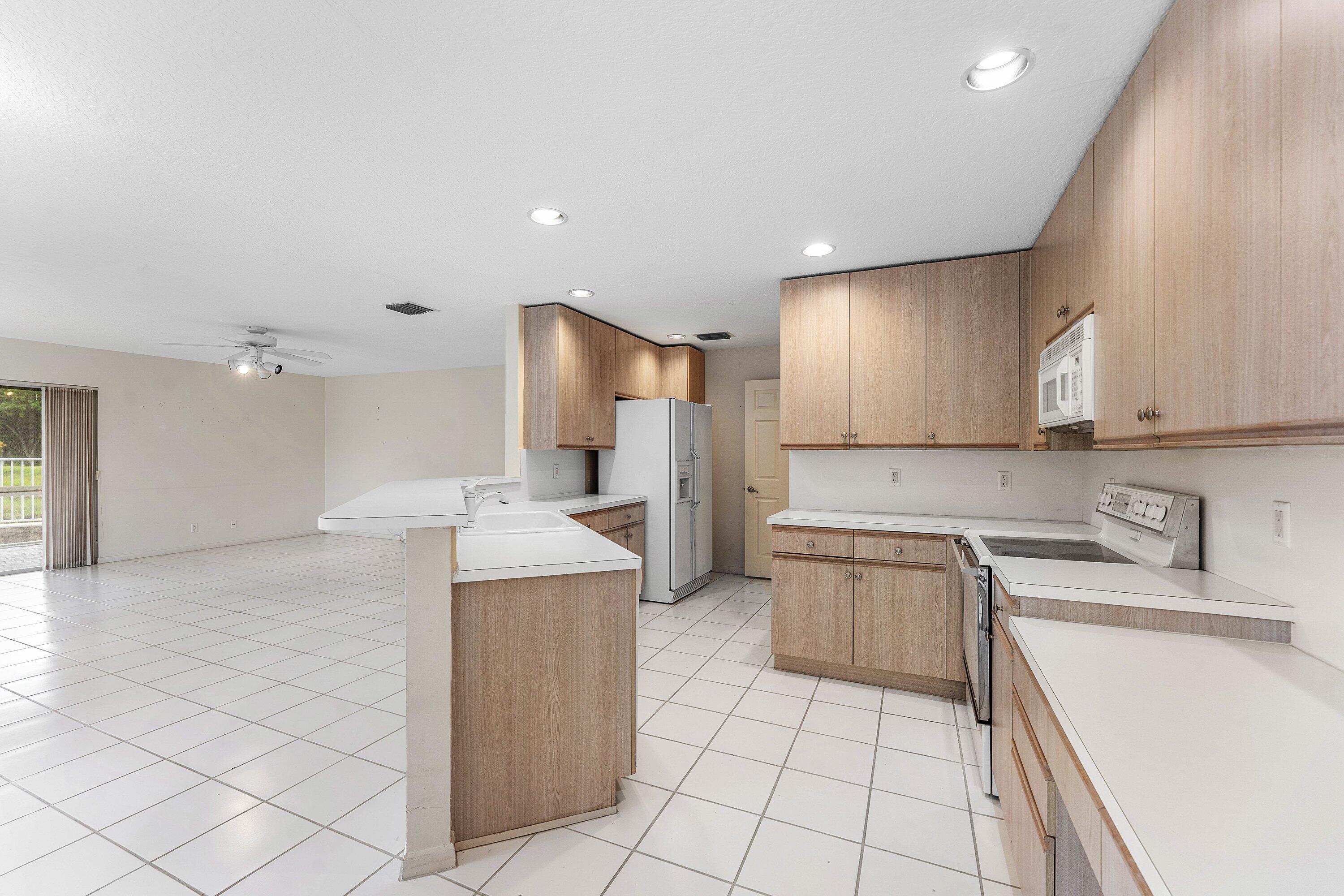 23350 Torre, Boca Raton FL 33433