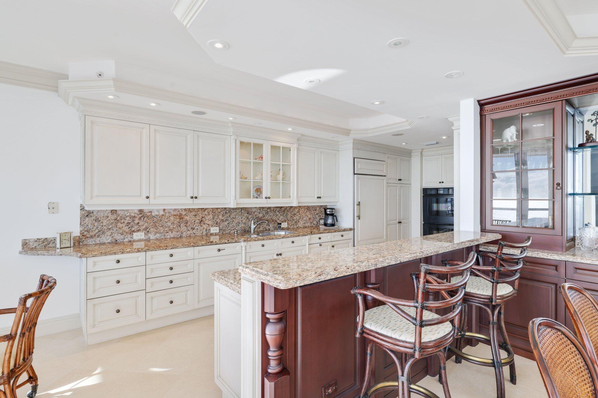 2727 S OCEAN #1502, Highland Beach FL 33487