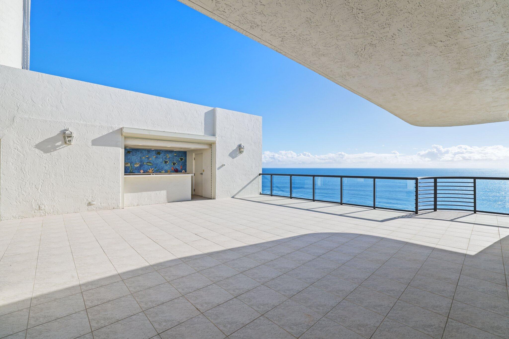 2727 S OCEAN #1502, Highland Beach FL 33487