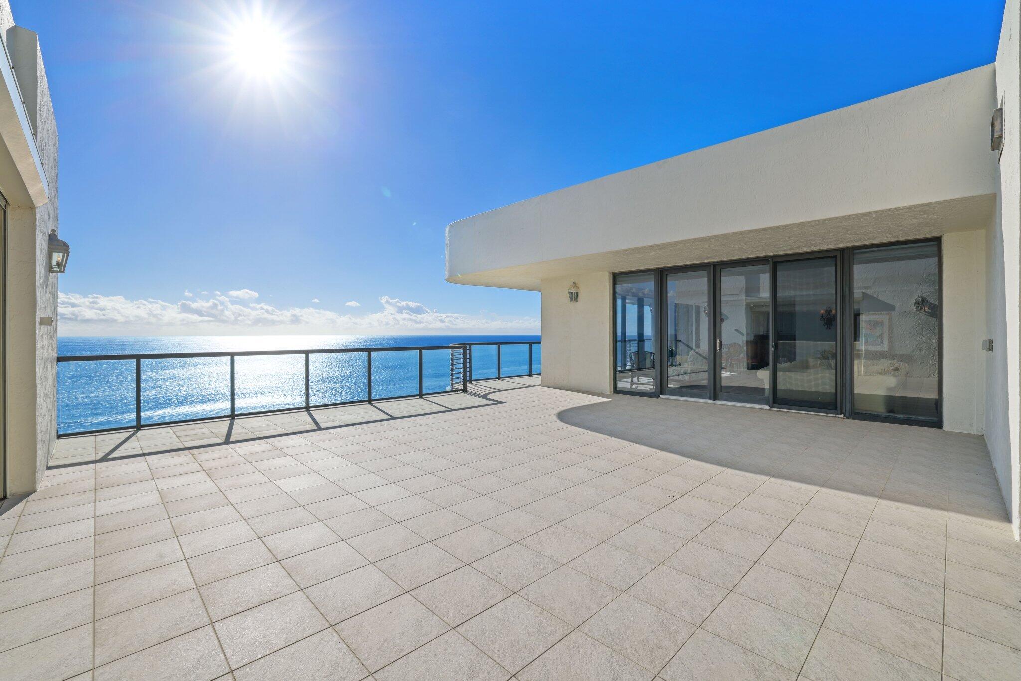 2727 S OCEAN #1502, Highland Beach FL 33487