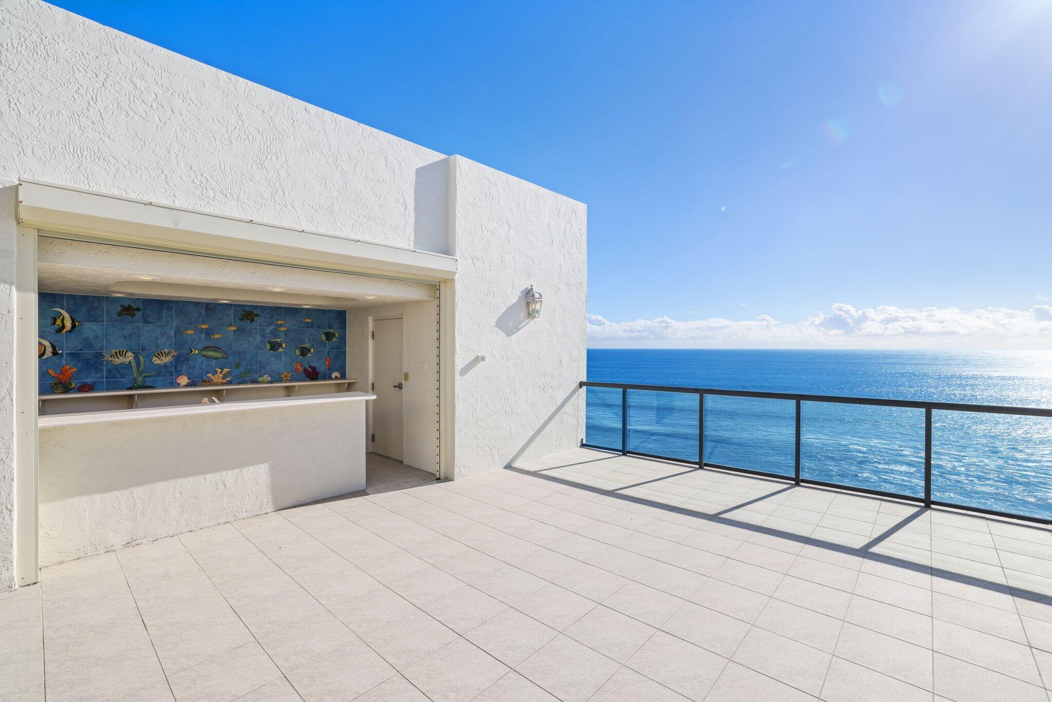 2727 S OCEAN #1502, Highland Beach FL 33487