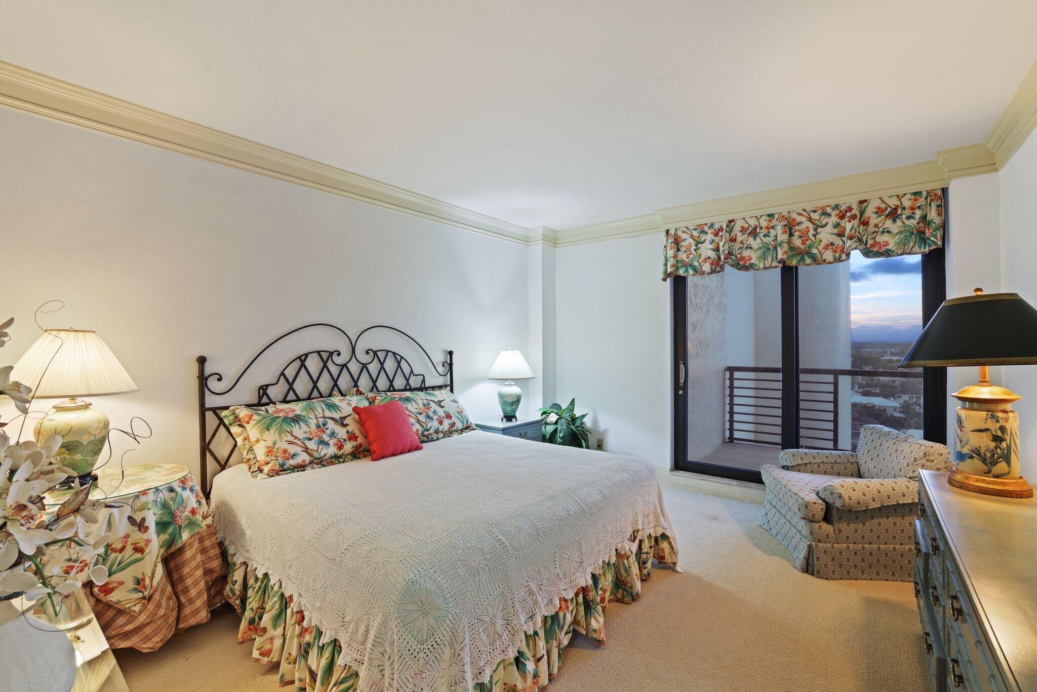 2727 S OCEAN #1502, Highland Beach FL 33487