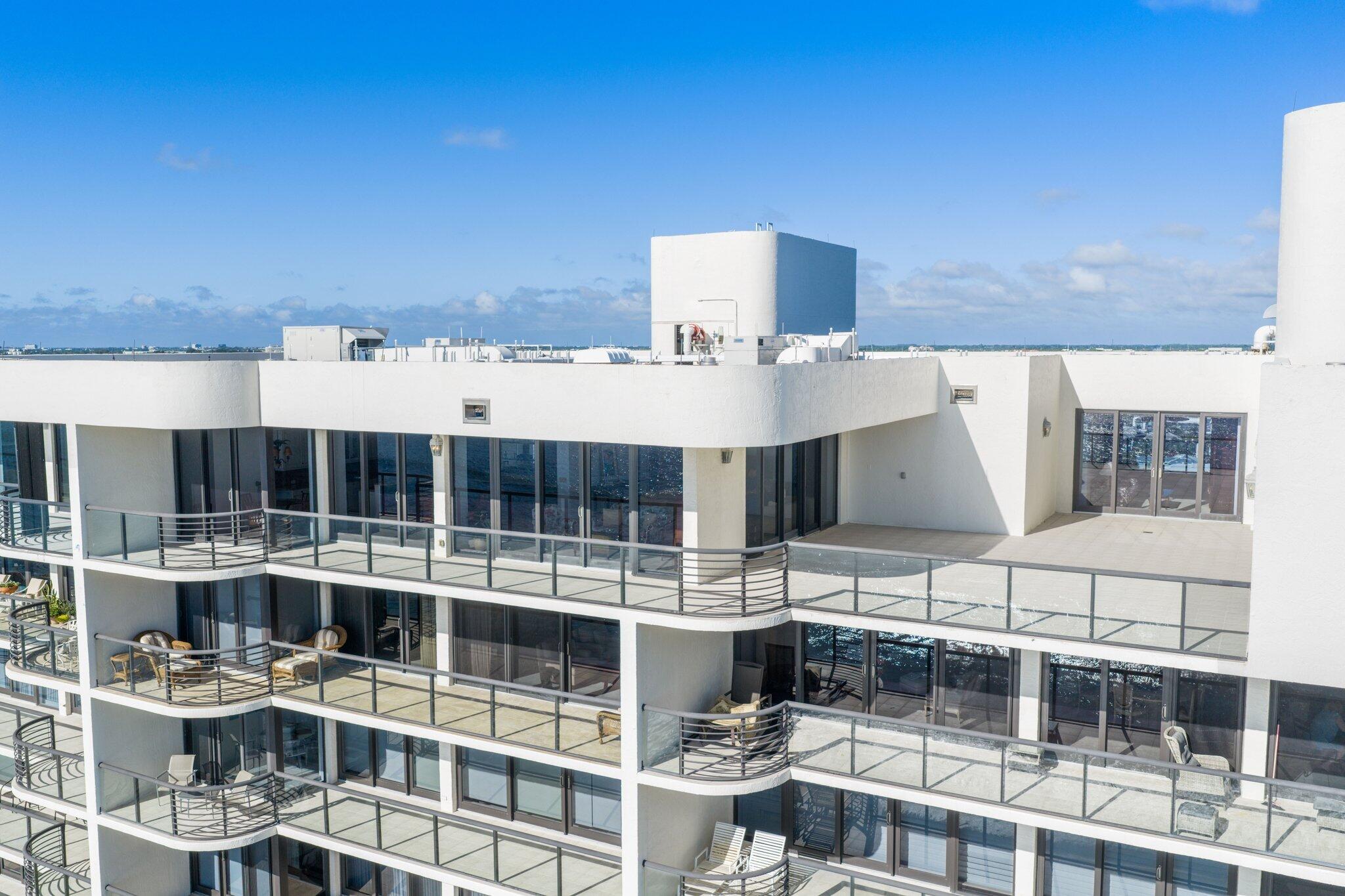 2727 S OCEAN #1502, Highland Beach FL 33487