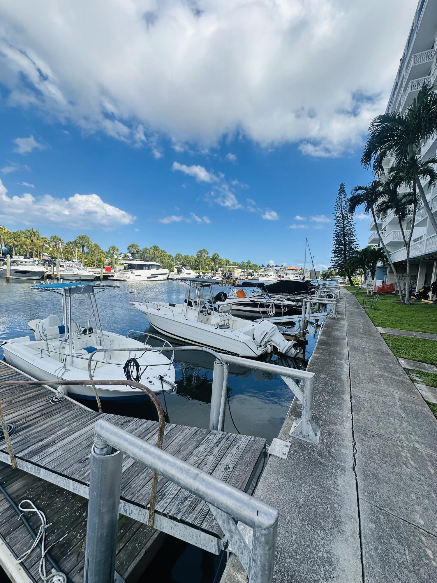 13155 Ixora #701, North Miami FL 33181