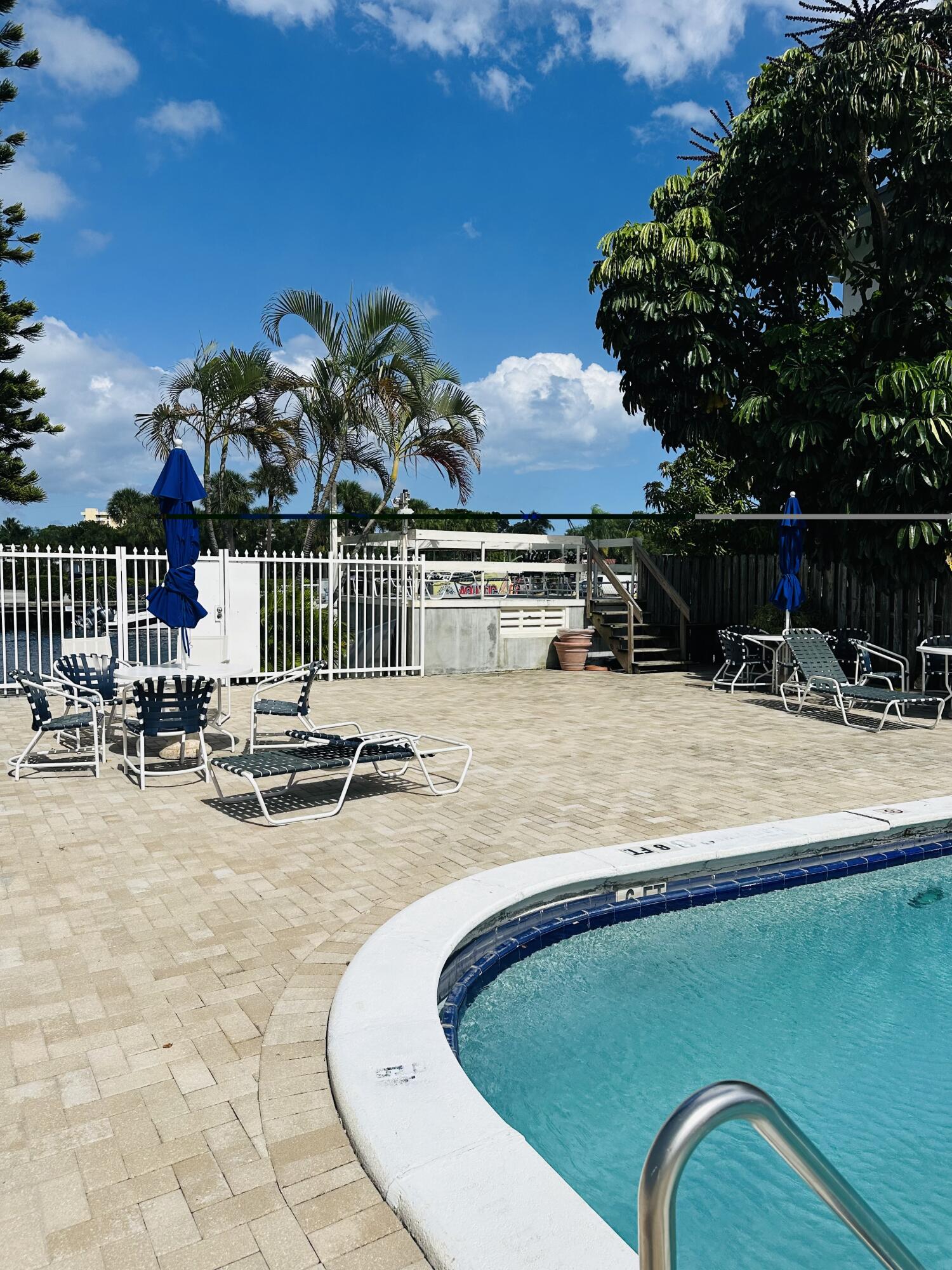 13155 Ixora #701, North Miami FL 33181