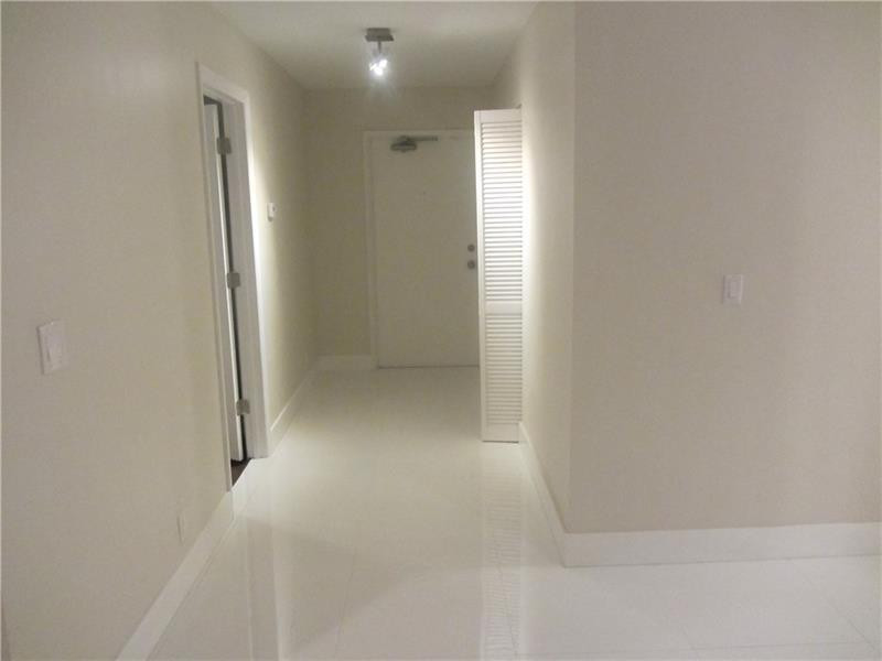 8761 Holly #201, Tamarac FL 33321