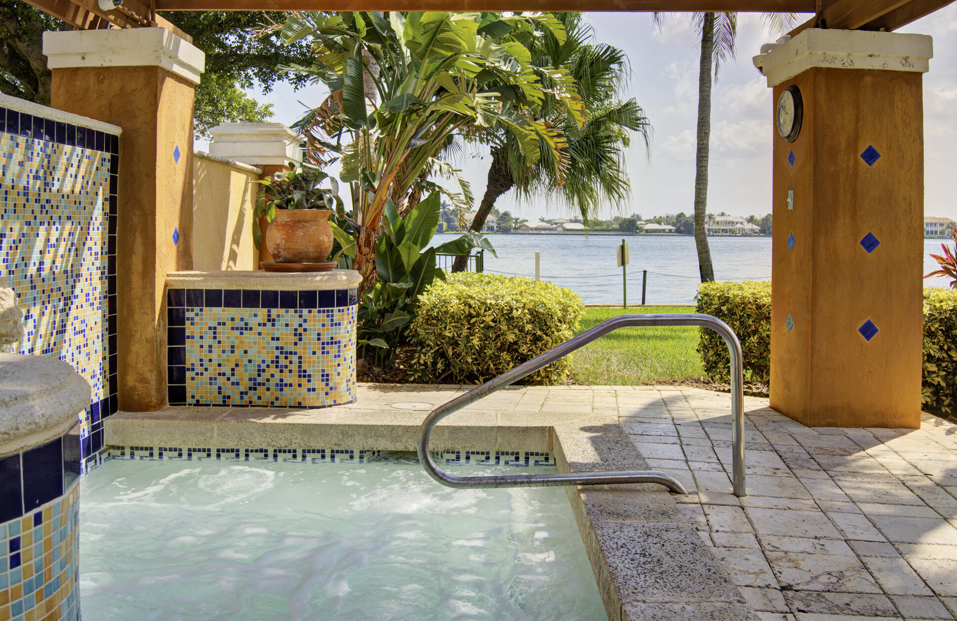 180 Yacht Club #308, Hypoluxo FL 33462