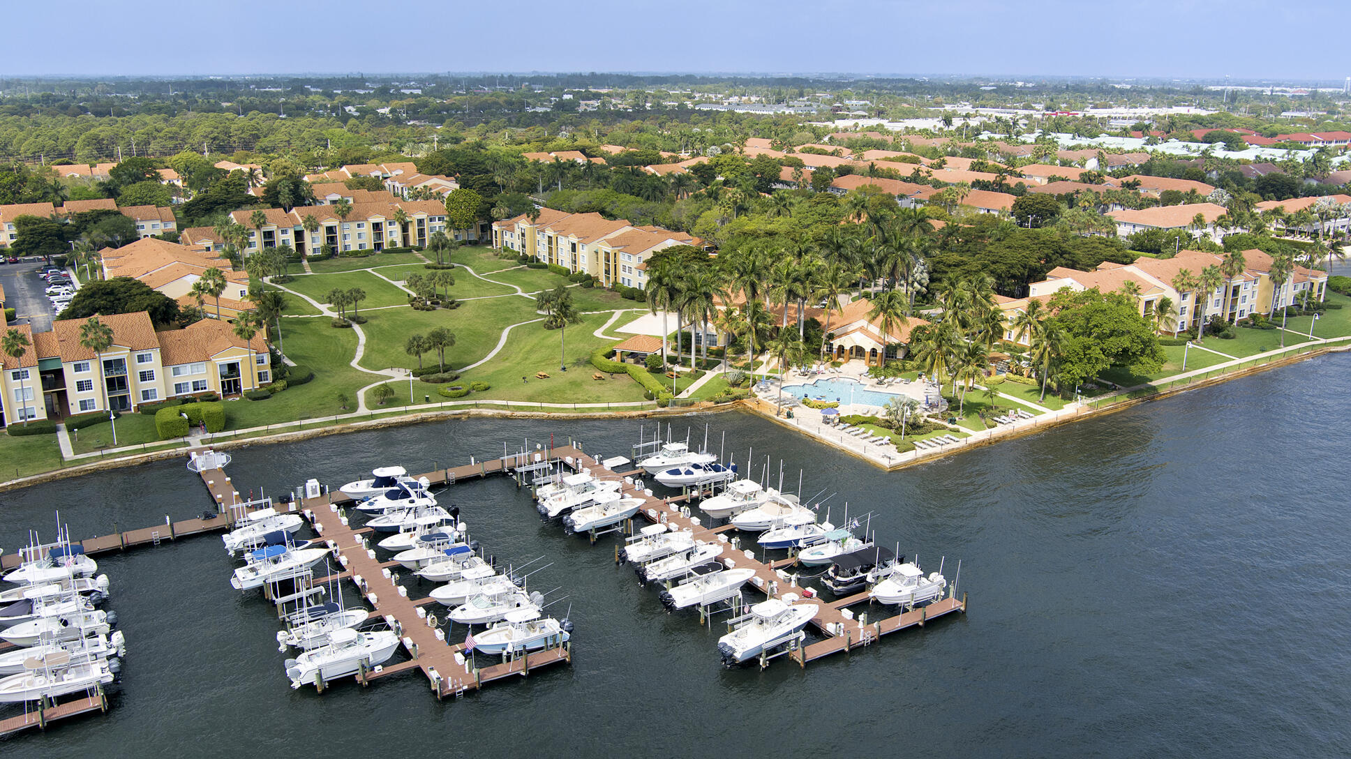 180 Yacht Club #308, Hypoluxo FL 33462