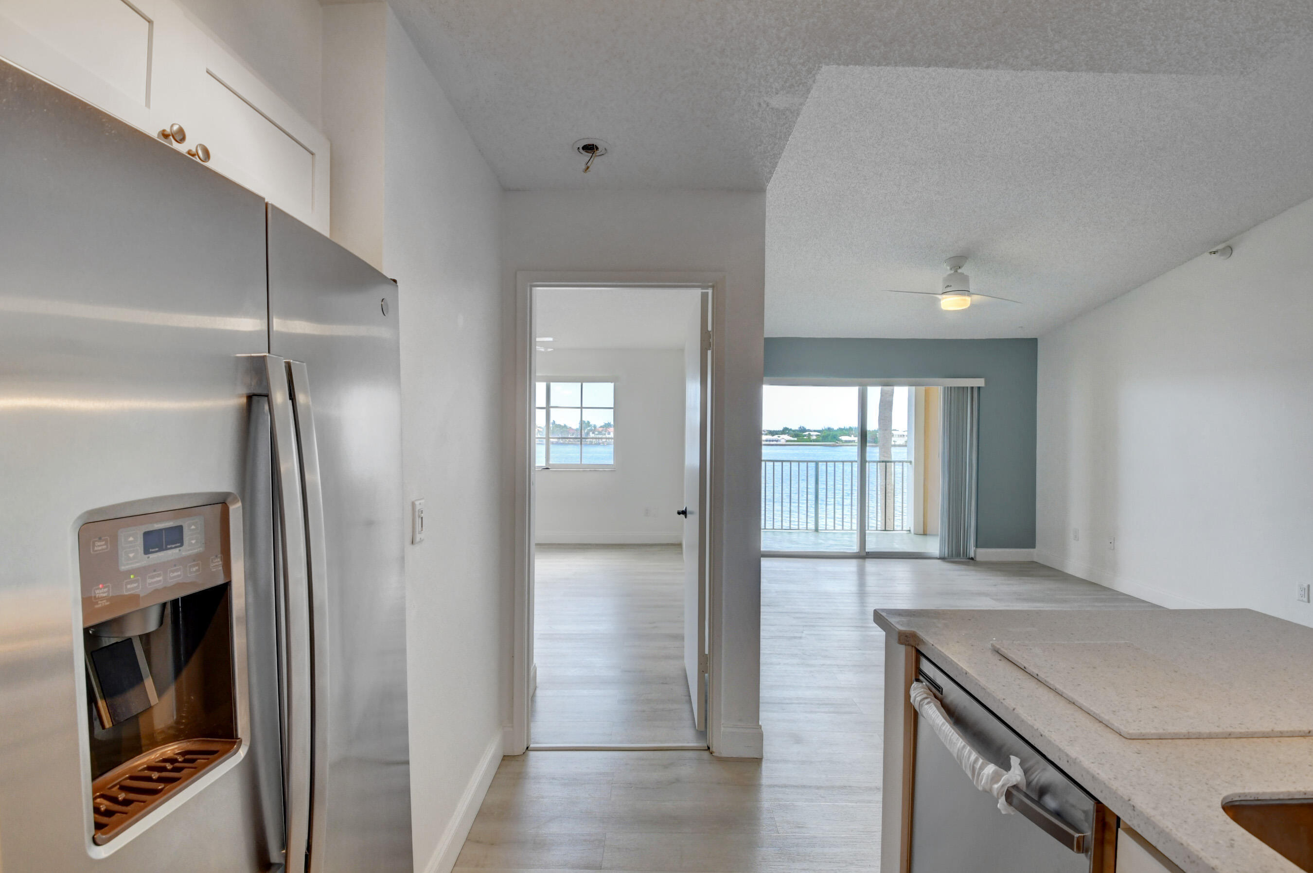 180 Yacht Club #308, Hypoluxo FL 33462