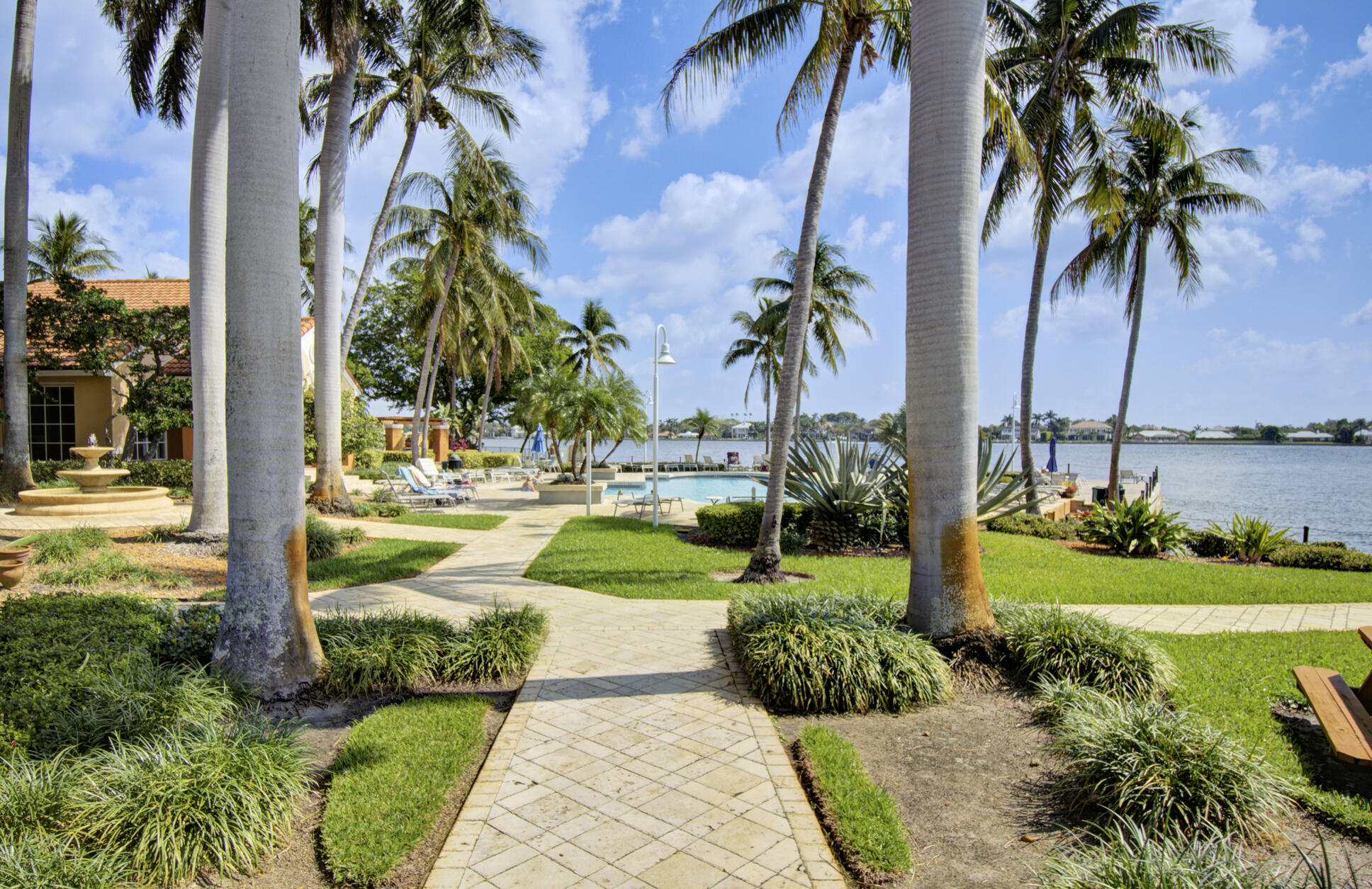 180 Yacht Club #308, Hypoluxo FL 33462