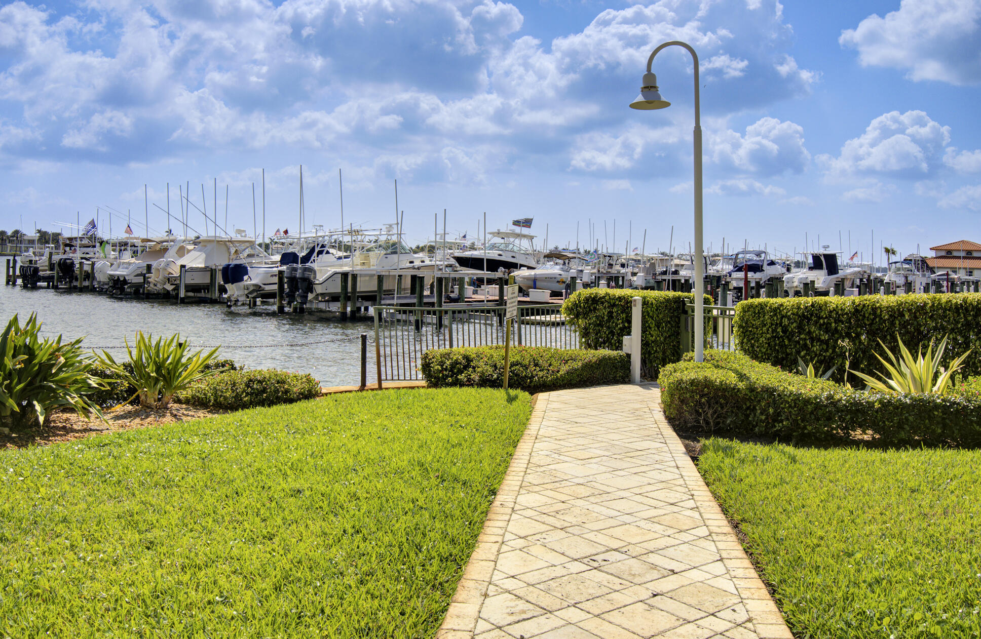 180 Yacht Club #308, Hypoluxo FL 33462