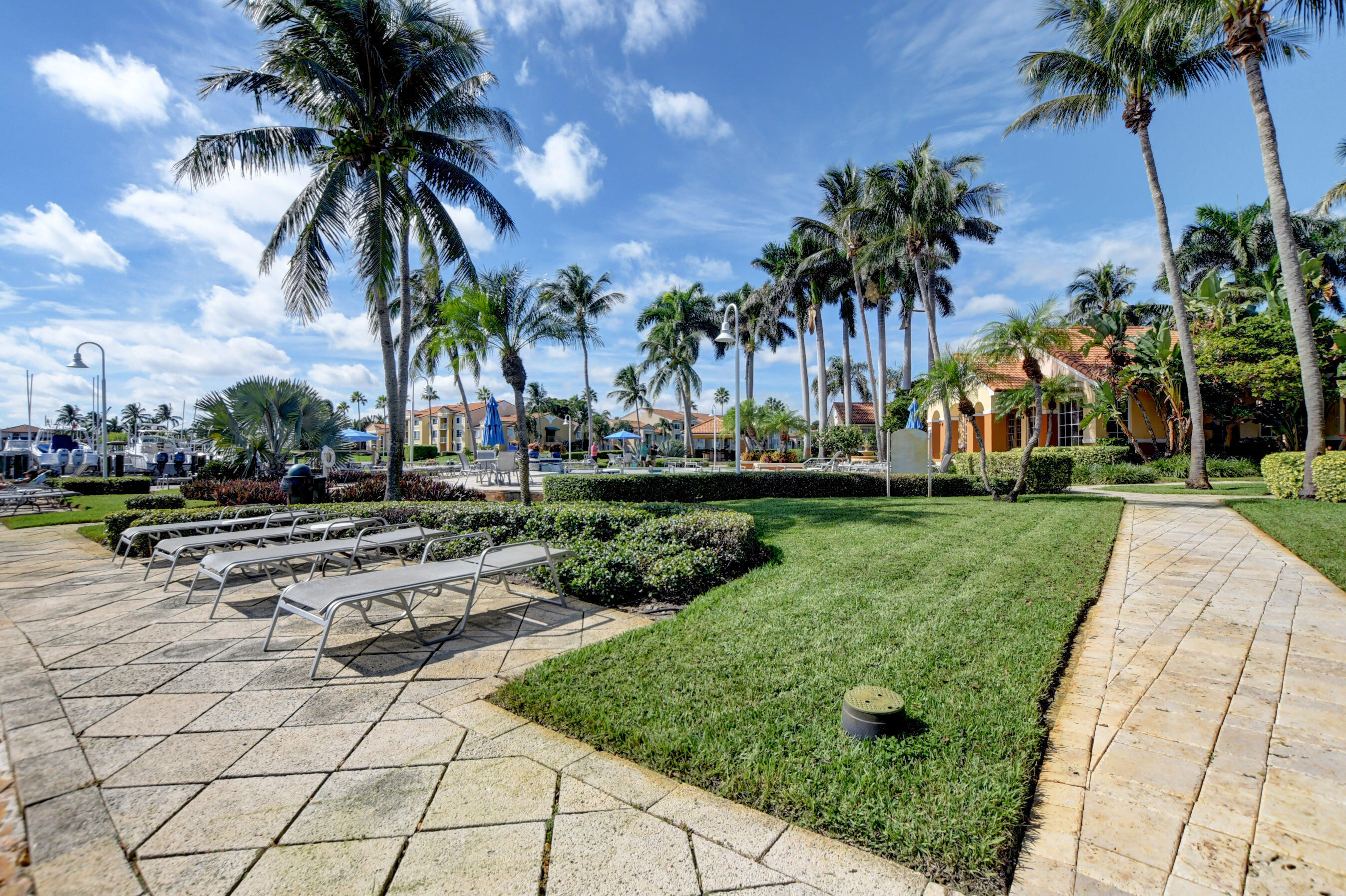 180 Yacht Club #308, Hypoluxo FL 33462