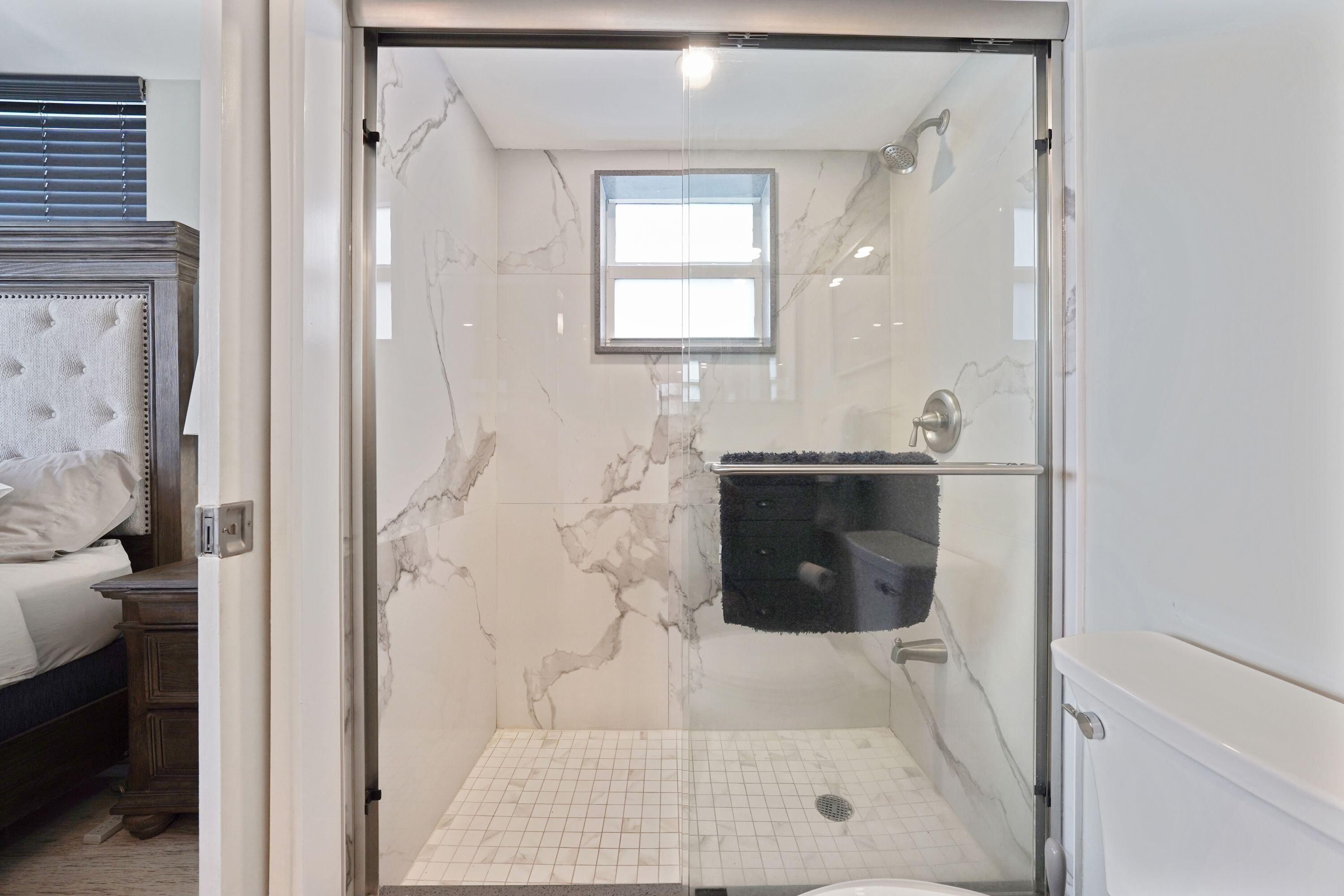 321 SE 3RD #308, Dania Beach FL 33004