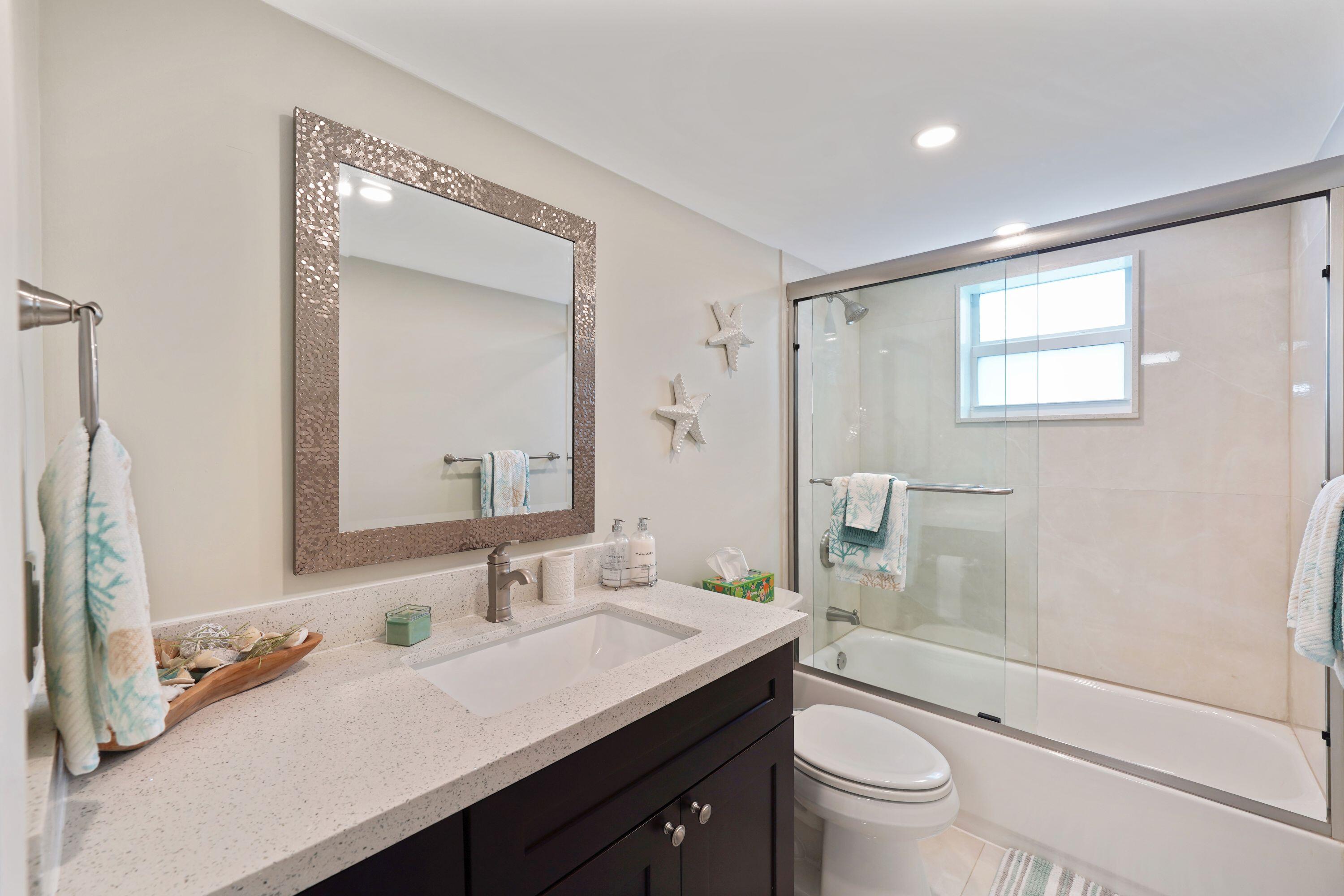 321 SE 3RD #308, Dania Beach FL 33004