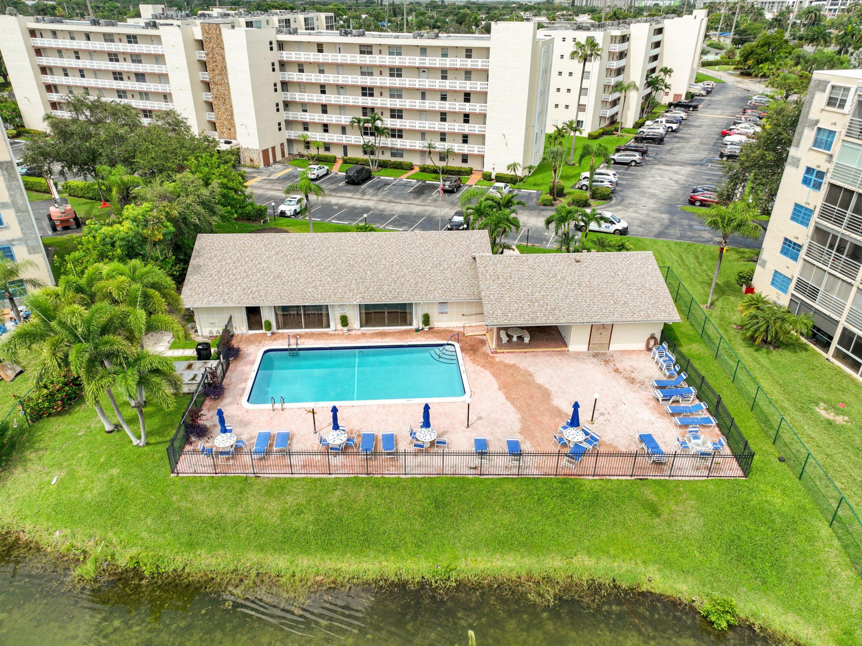 321 SE 3RD #308, Dania Beach FL 33004