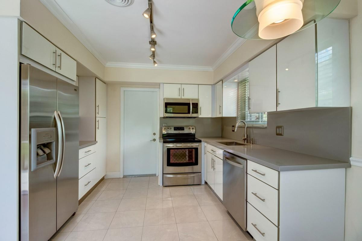 901 Santiago, Coral Gables FL 33134