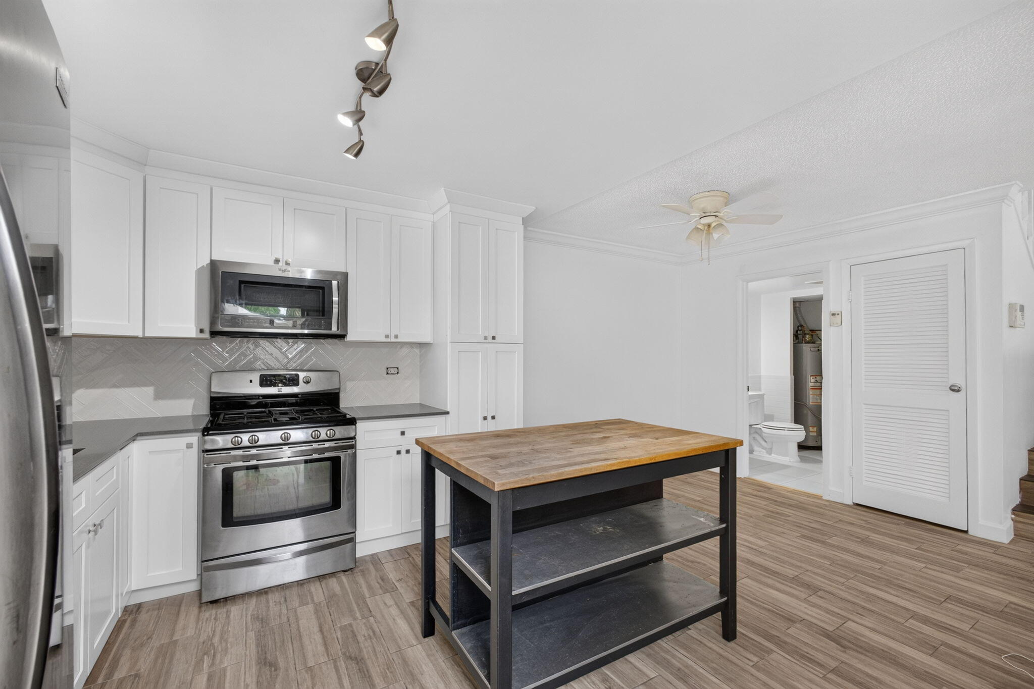 2003 20TH, Palm Beach Gardens FL 33418