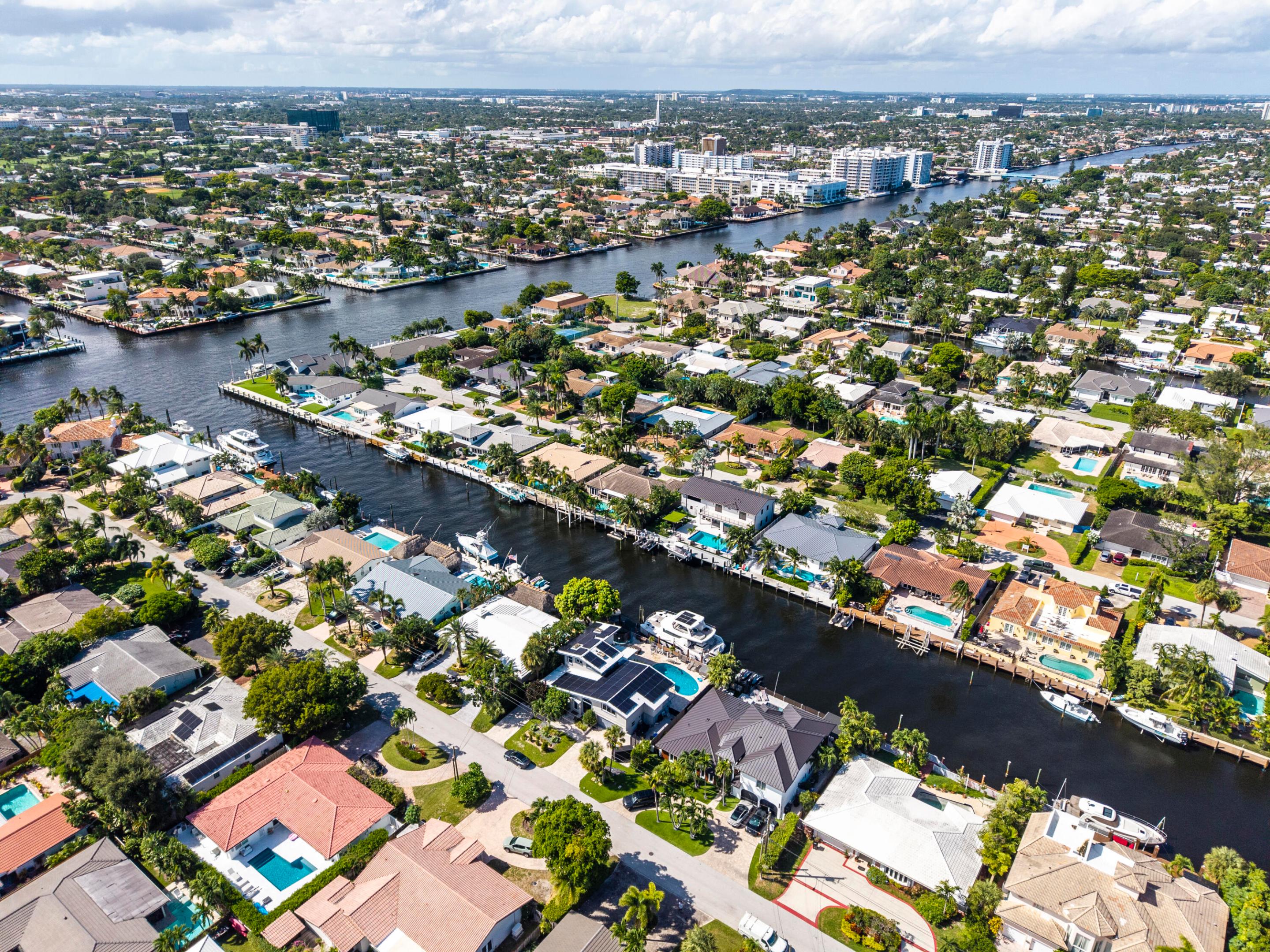 11 Castle Harbor Isle, Fort Lauderdale FL 33308