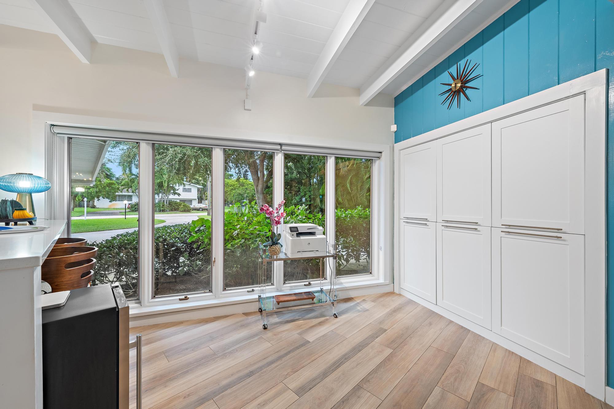 7128 W Lake, Lake Clarke Shores FL 33406
