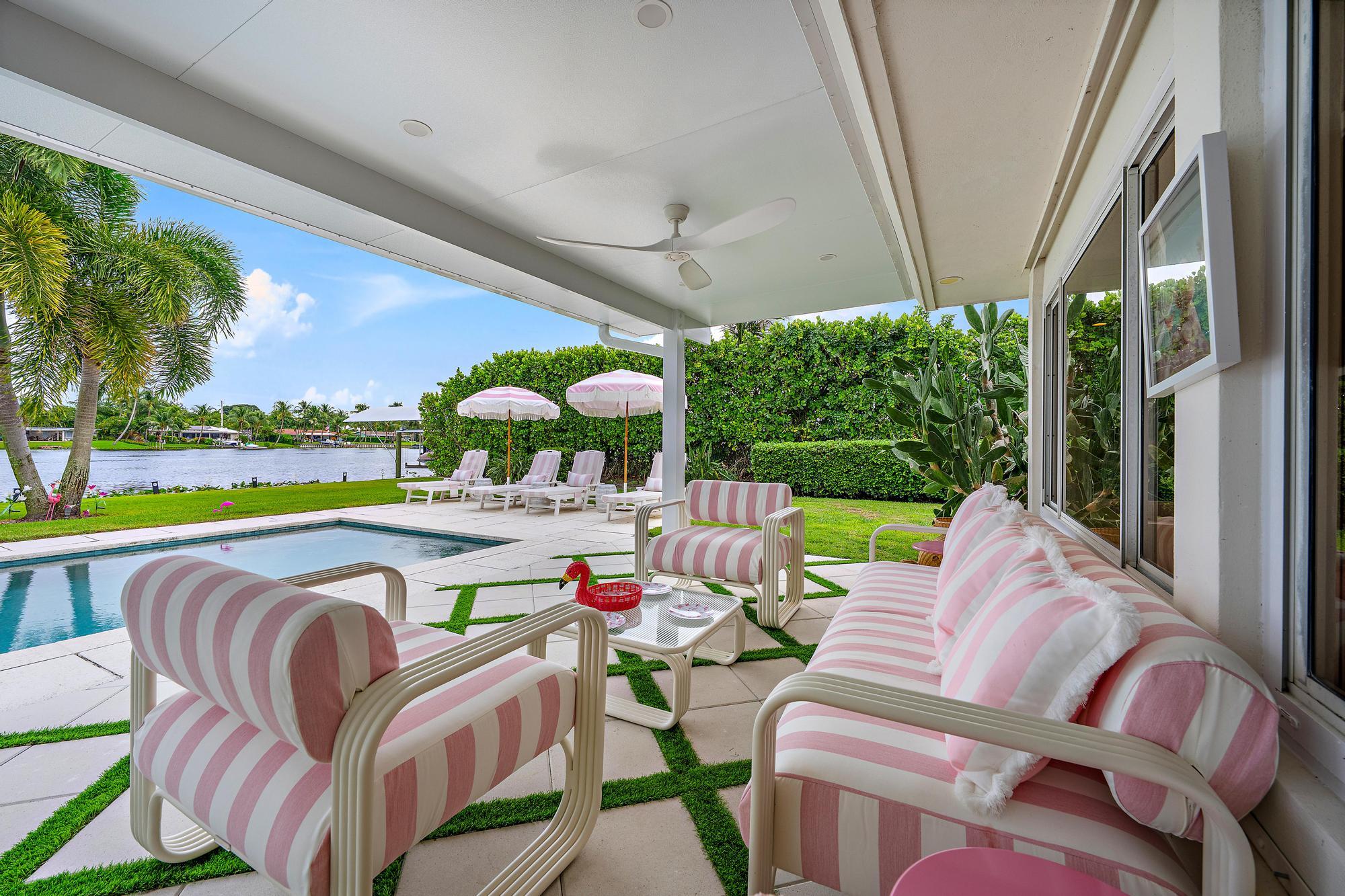 7128 W Lake, Lake Clarke Shores FL 33406