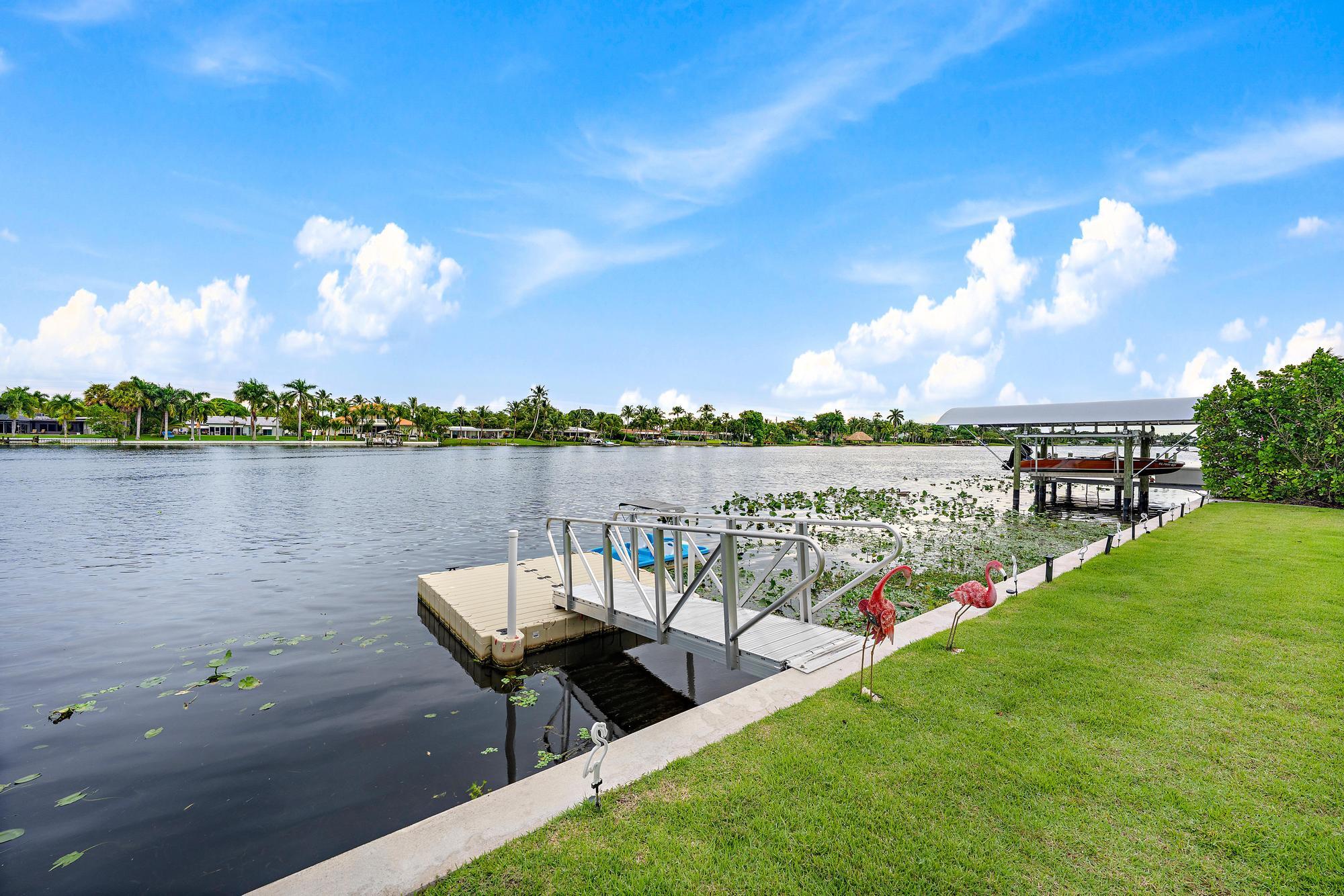 7128 W Lake, Lake Clarke Shores FL 33406
