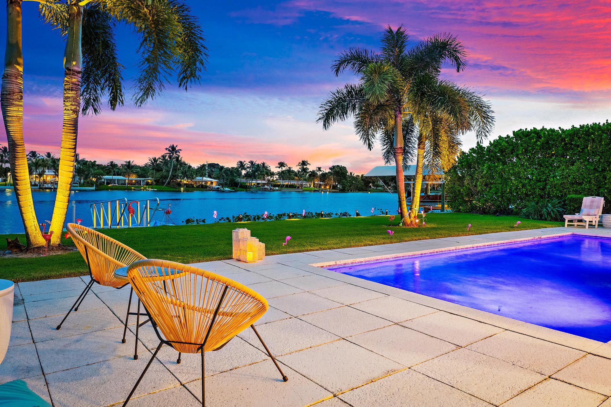 7128 W Lake, Lake Clarke Shores FL 33406