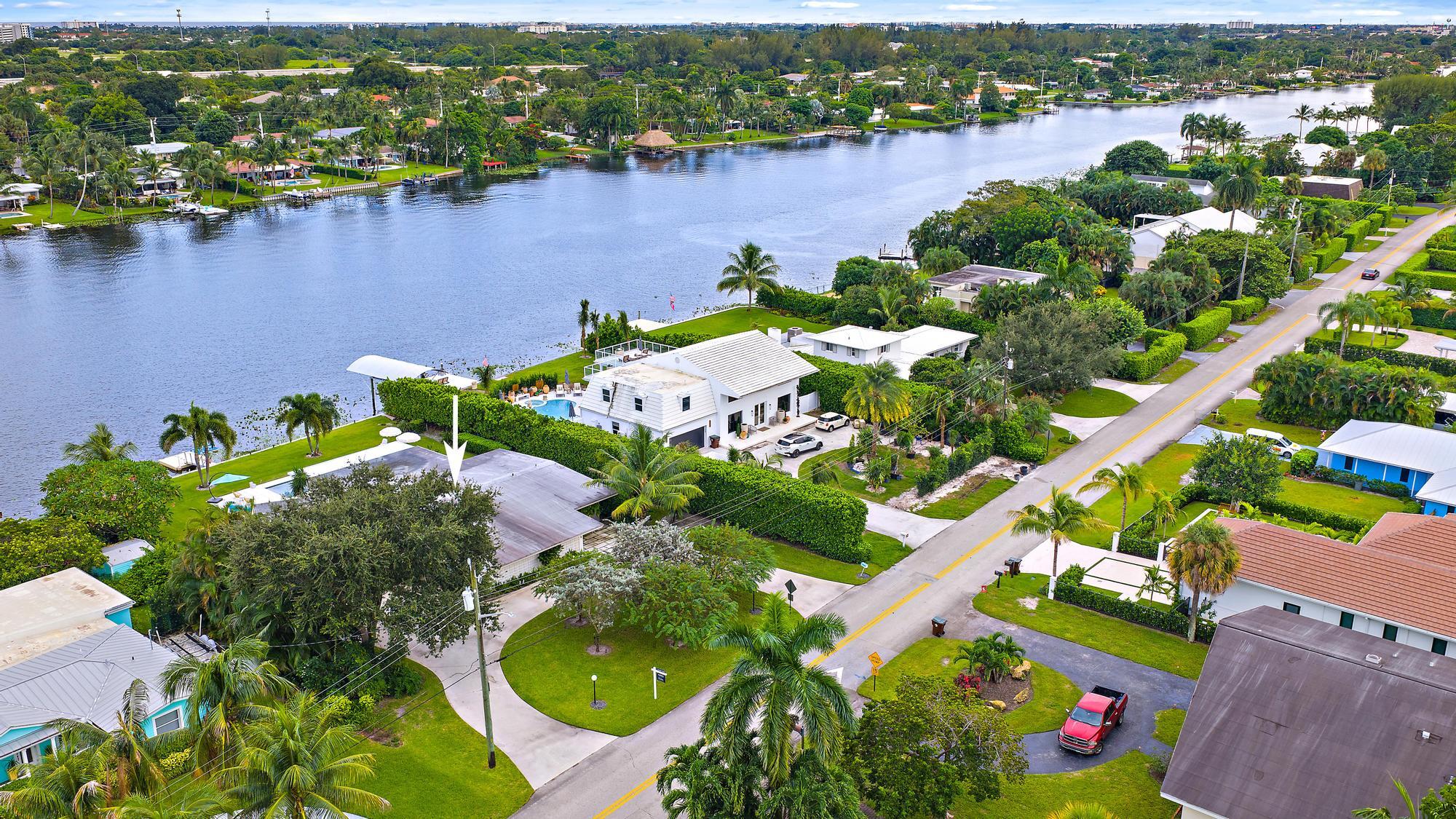 7128 W Lake, Lake Clarke Shores FL 33406