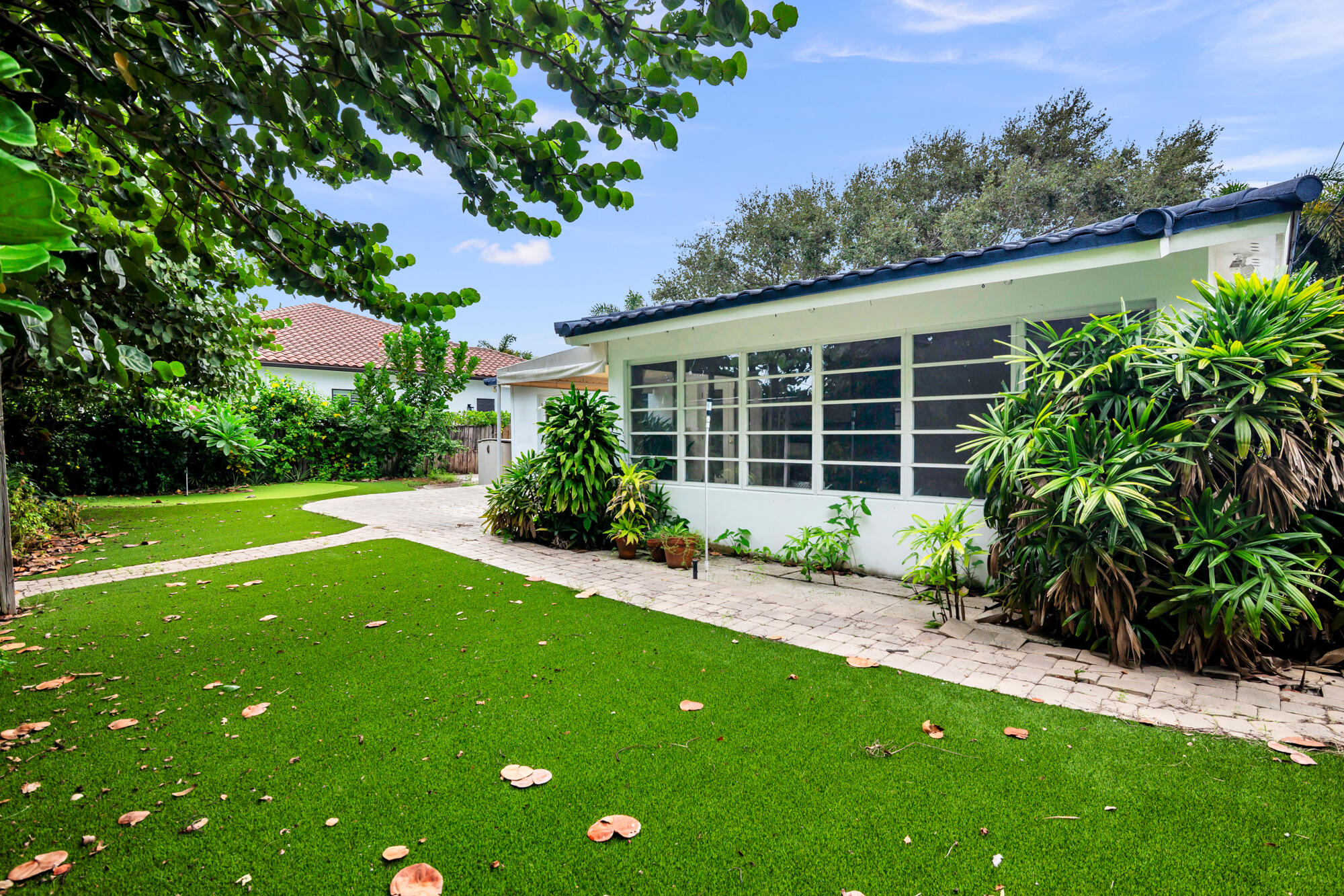 113 GREGORY, West Palm Beach FL 33405