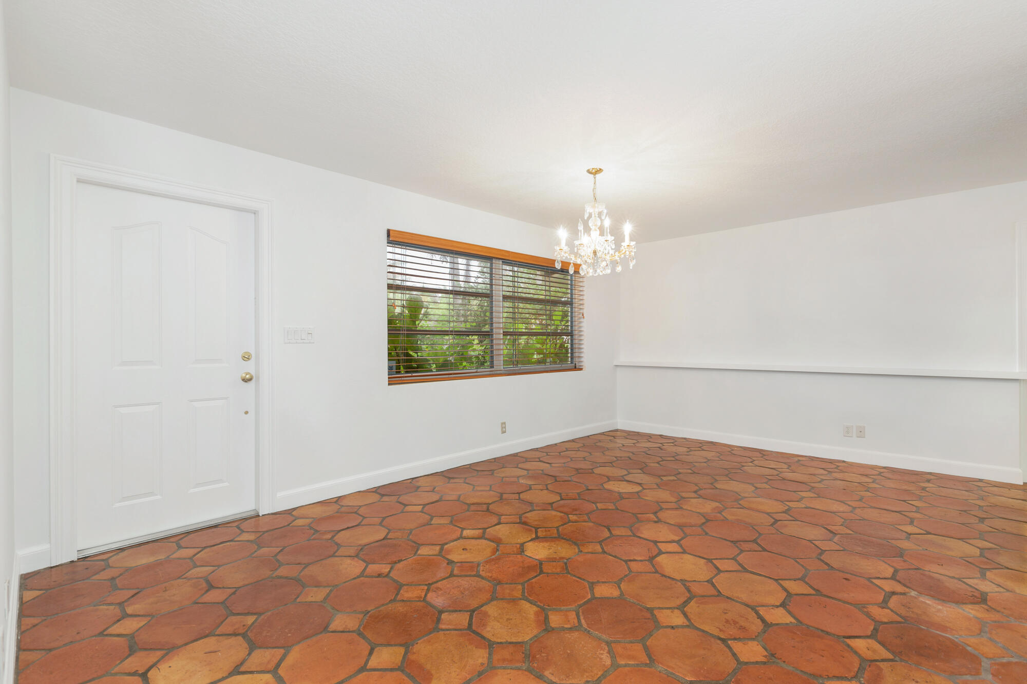 113 GREGORY, West Palm Beach FL 33405