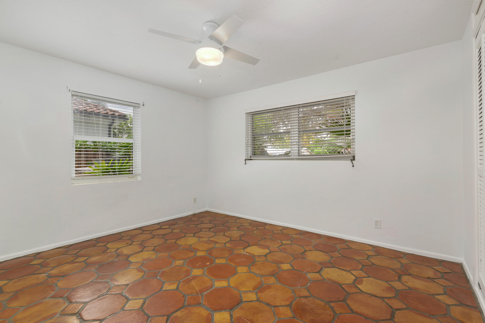 113 GREGORY, West Palm Beach FL 33405