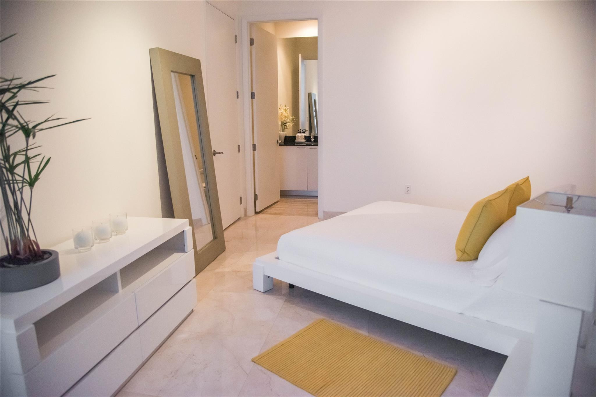 15901 COLLINS #3603, Sunny Isles Beach FL 33160