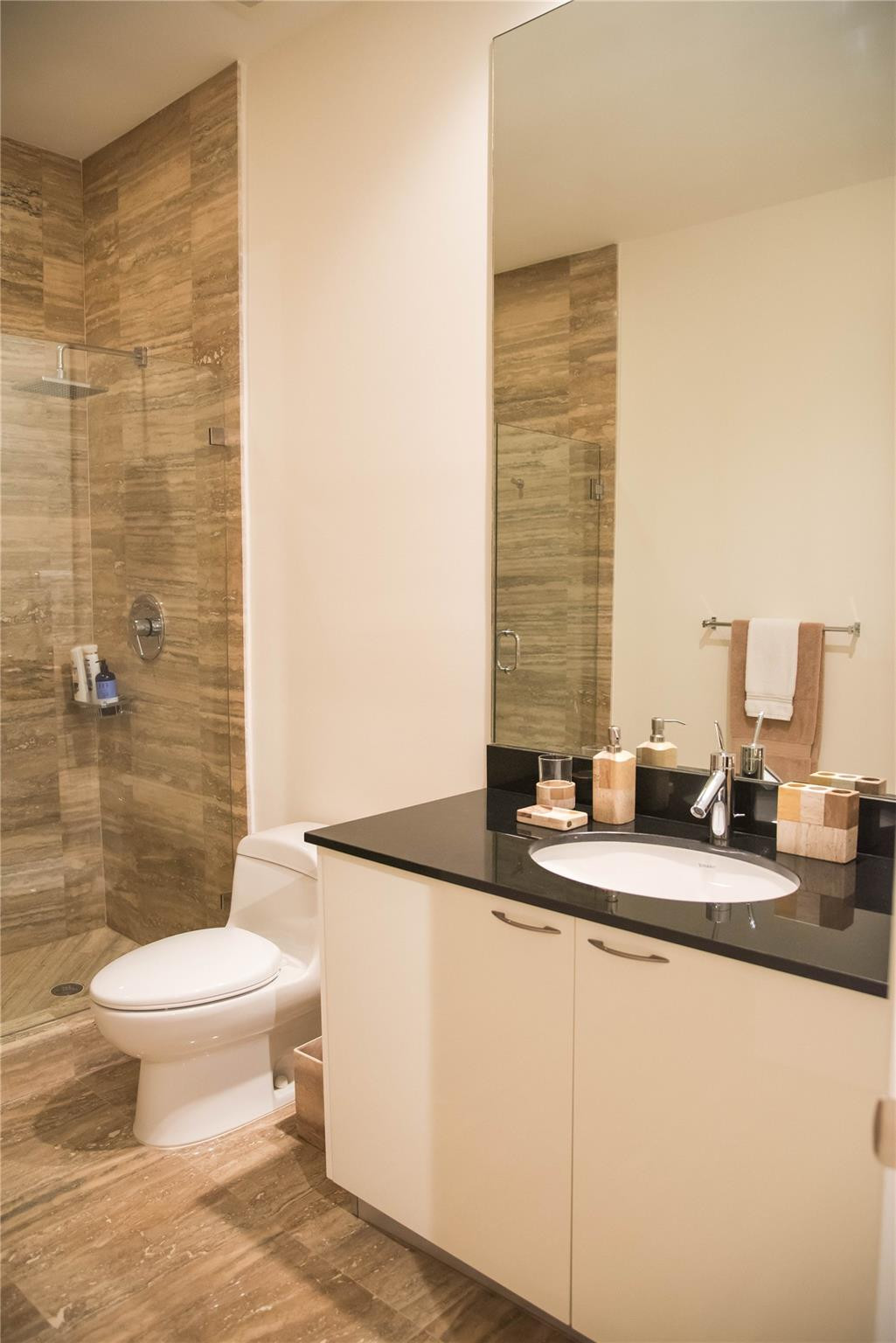 15901 COLLINS #3603, Sunny Isles Beach FL 33160