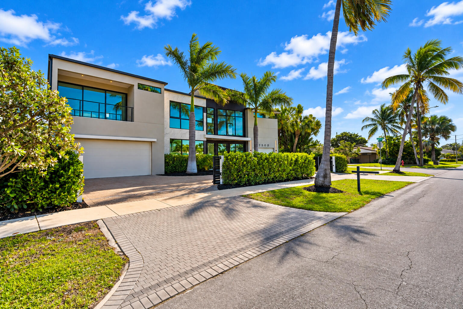 2500 Middle River, Fort Lauderdale FL 33305